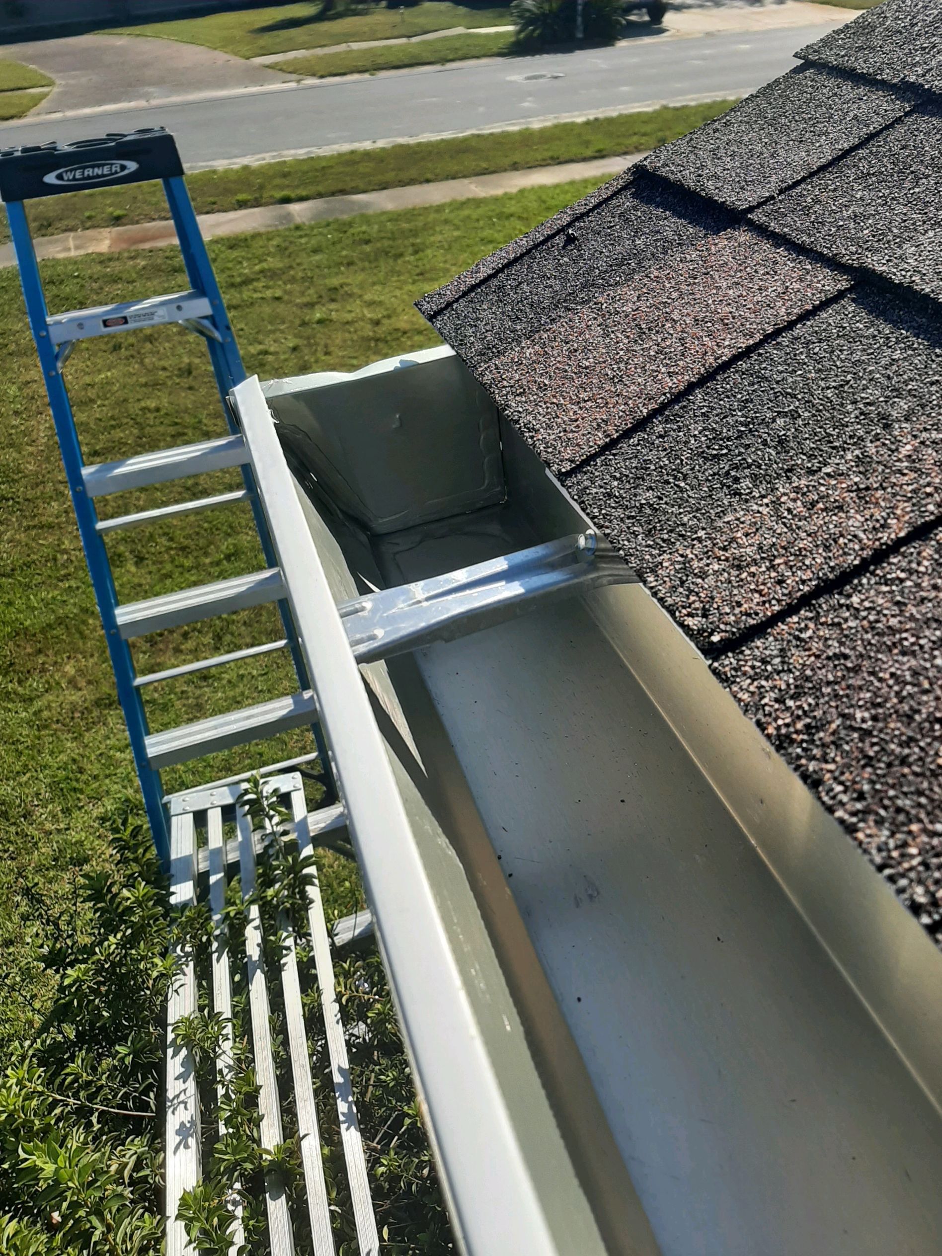 Seamless Gutter Installation using K-Style Gutters by Gutter Professors