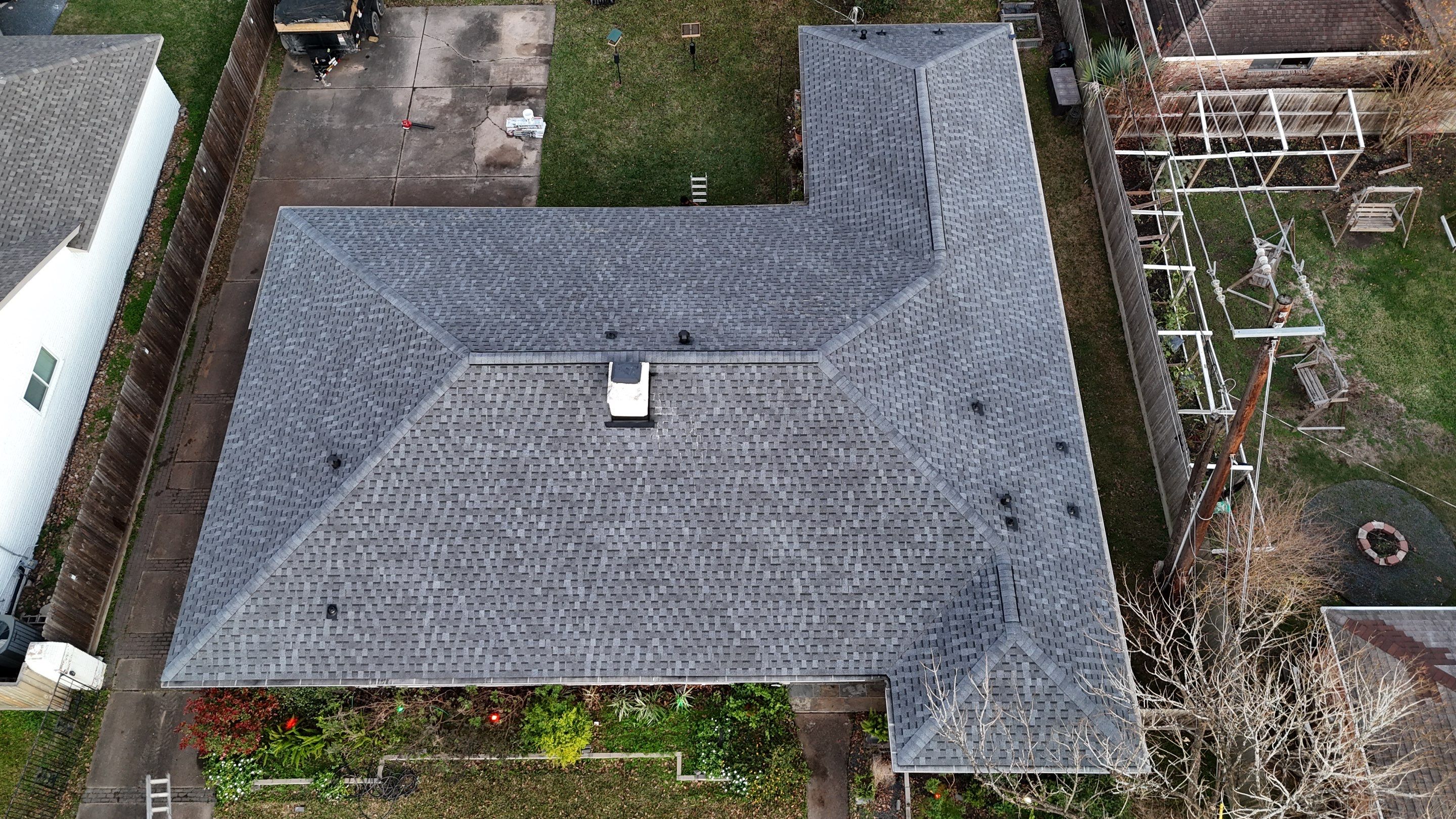 Houston Roof Replacement by Modern BYLT Roofing & Construction