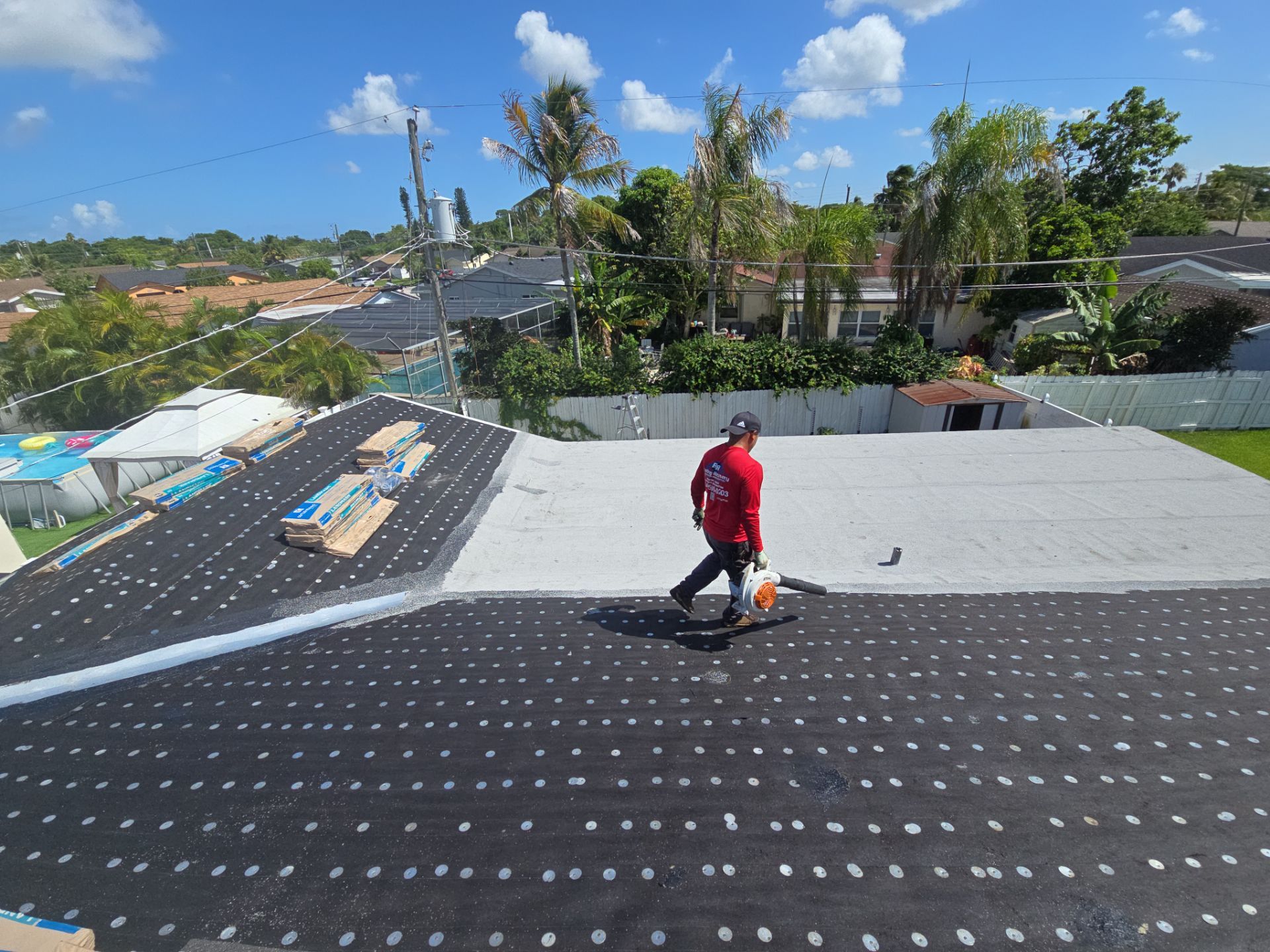 Shingles Roof in Boca Raton by Roofing Recovery