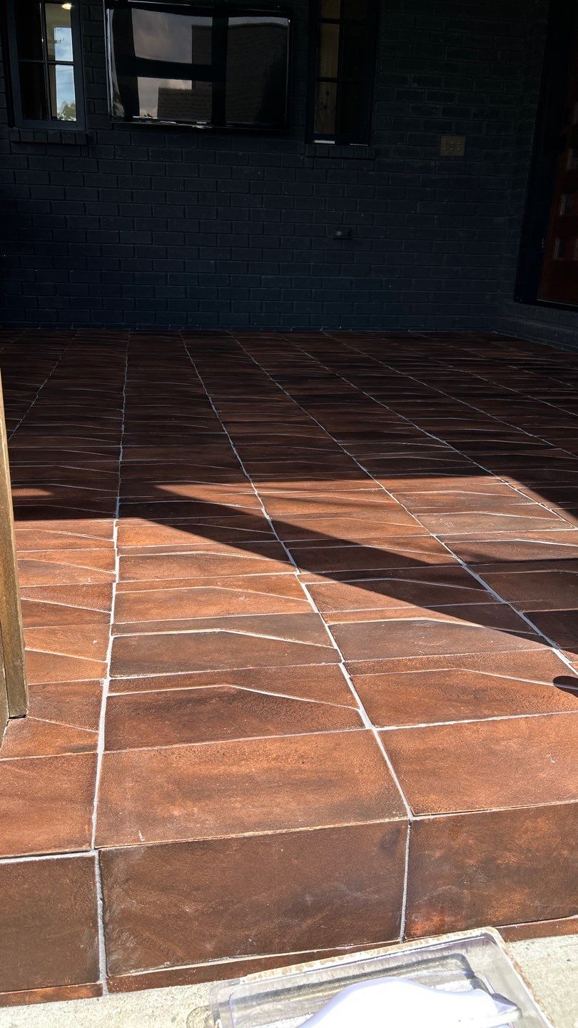 Terra cotta porch  by Footprints Floors of Nashville