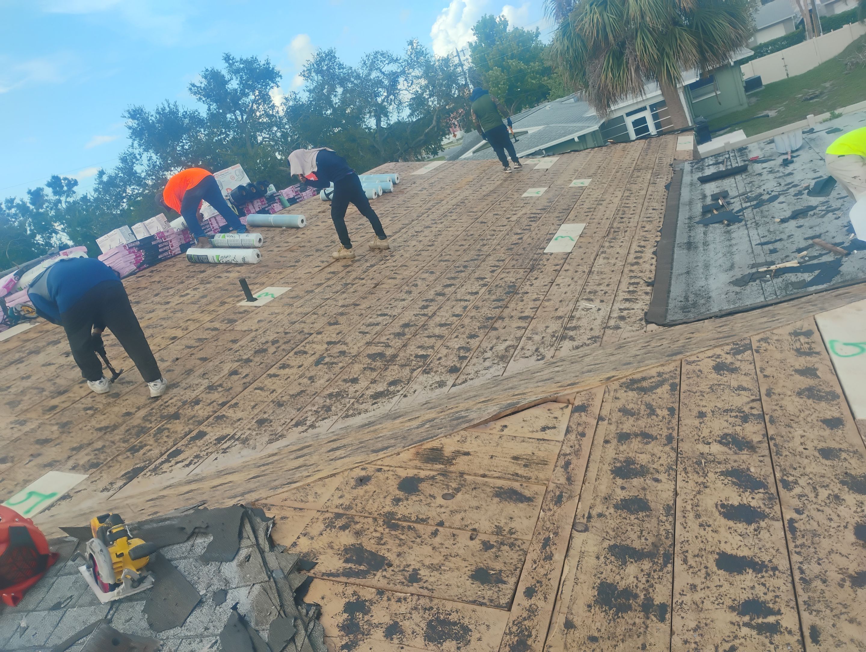 Project in Seminole 33776 by Mitchell Roofing Company LLC