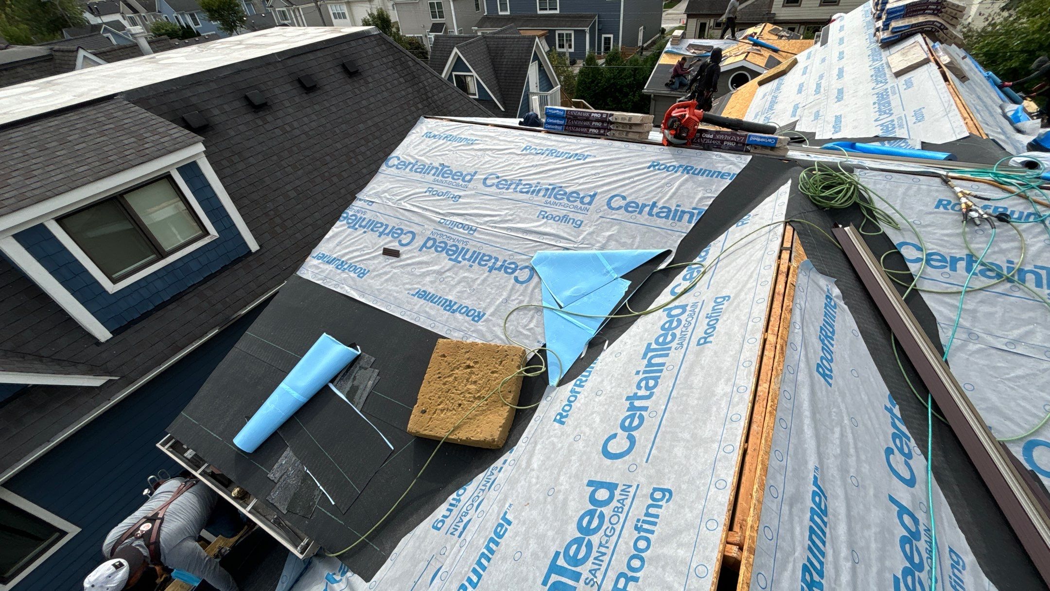 Roof Replacement using CertainTeed Landmark by 180 Contractors