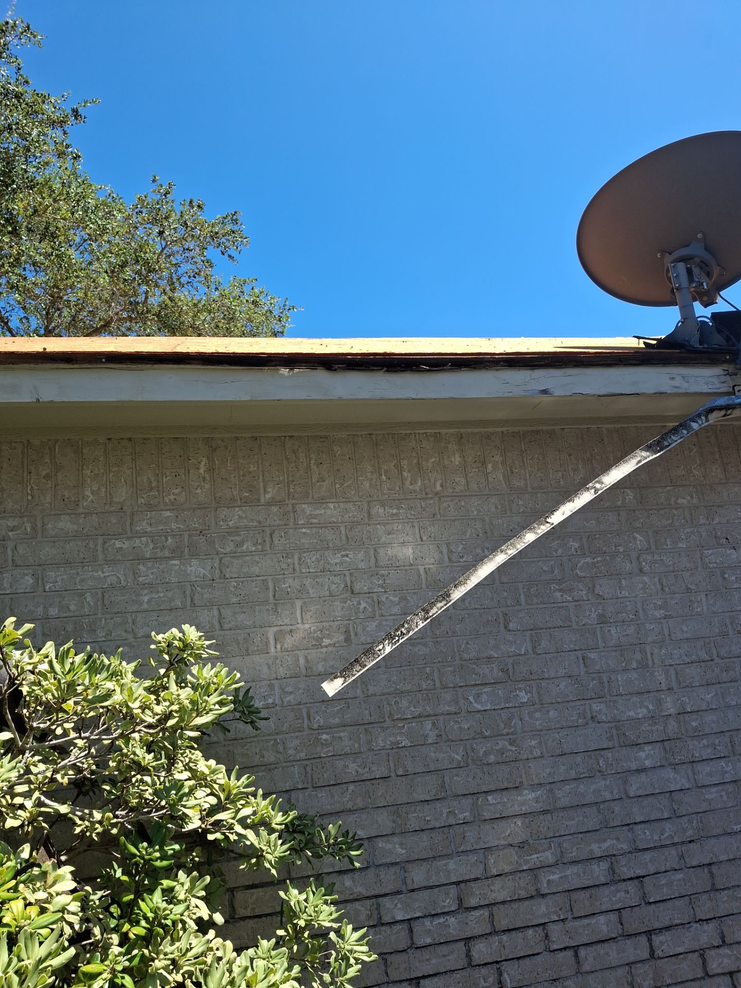 Quebec South by Bayfront Roofing and Construction