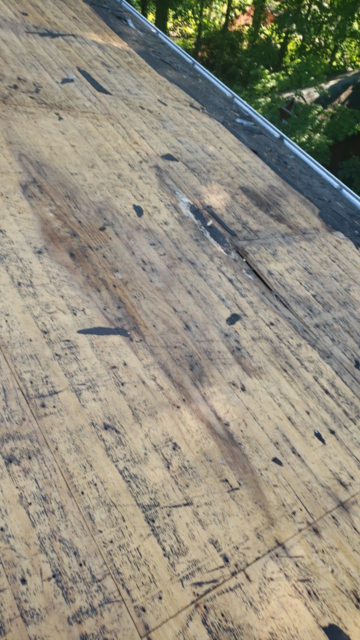 Springfield CertainTeed Landmark Weathered Wood Roof Installation by RM Banning, Inc.