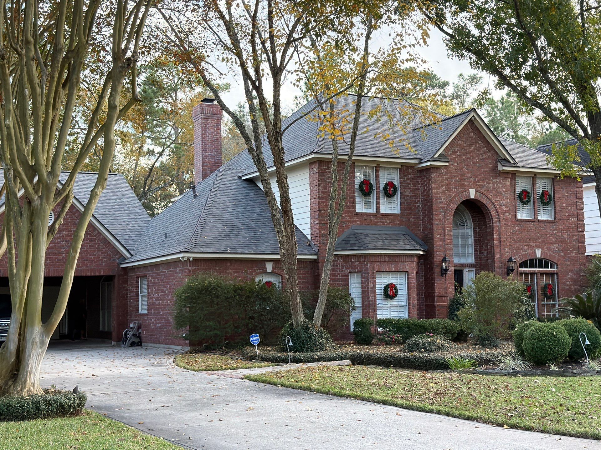 Project in The Woodlands, TX by Duque Roofing & Construction