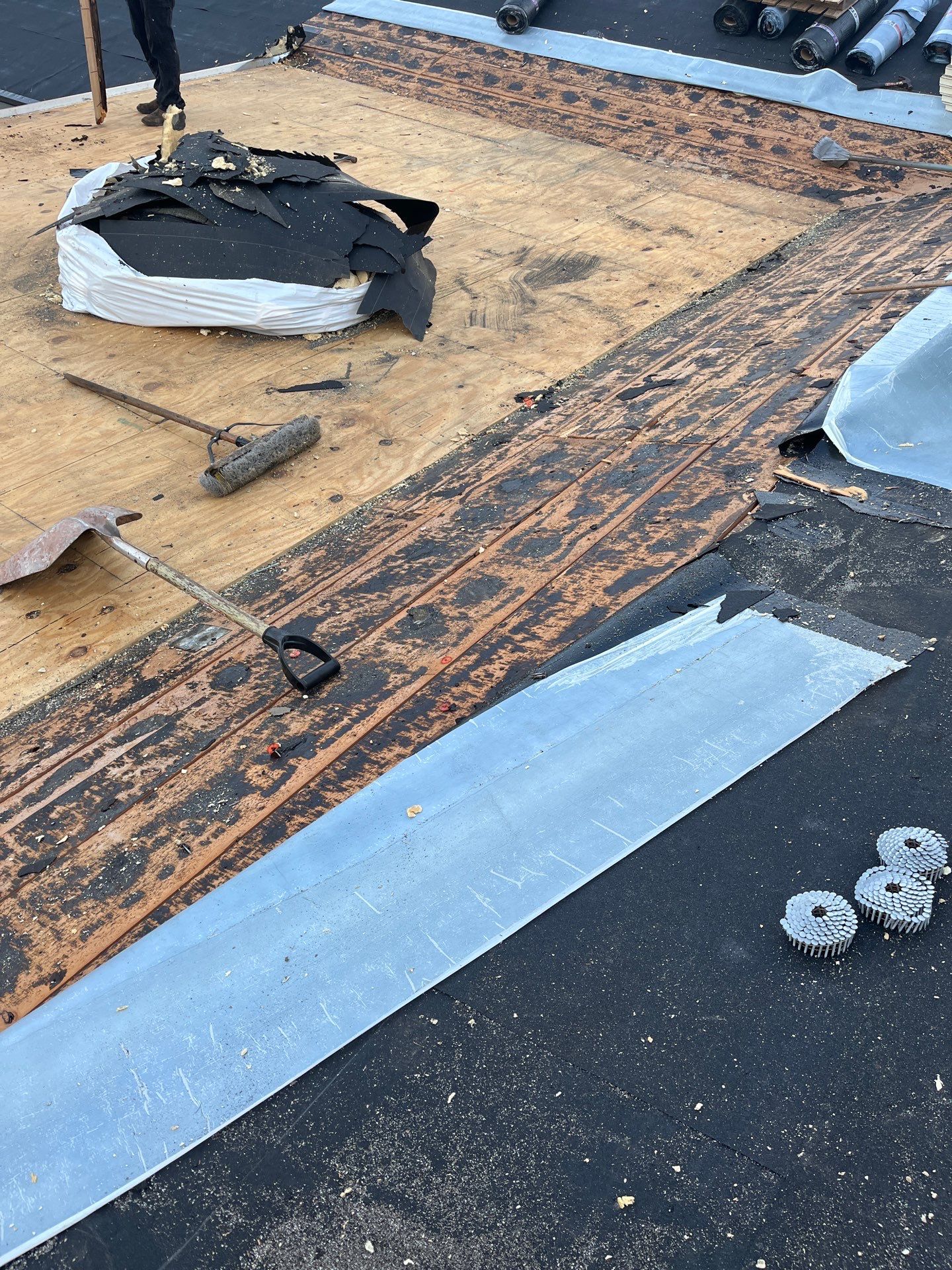 Project in St. Petersburg 33711 by Mitchell Roofing Company LLC 