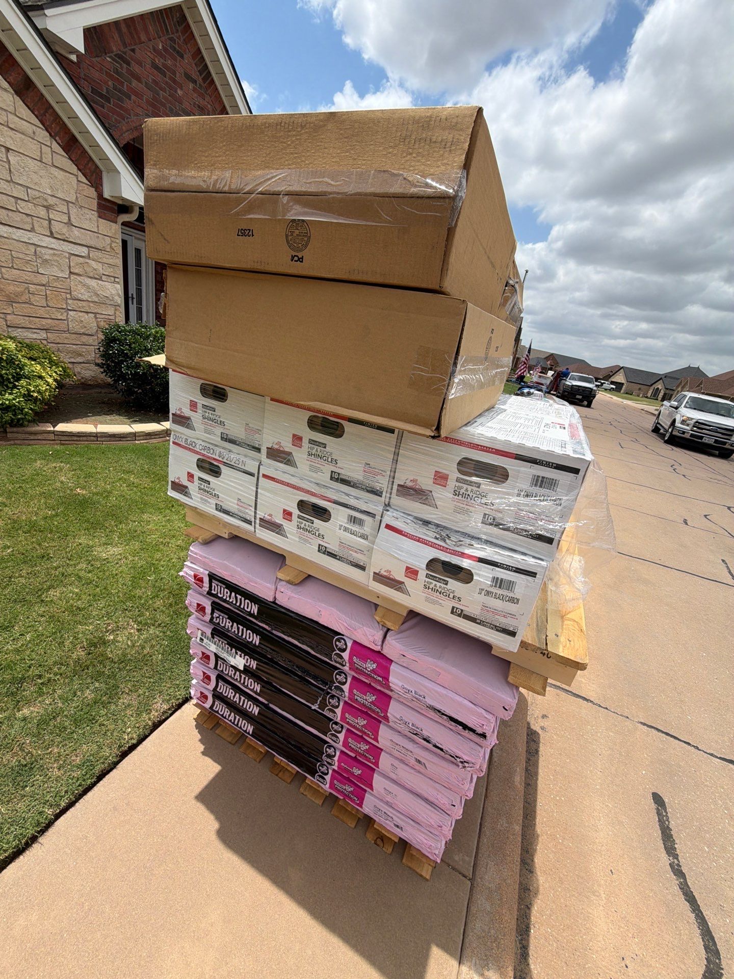 Burkburnett Roof Replacement Featuring Owens Corning Onyx Black Shingles by Shearman Roofing & Construction