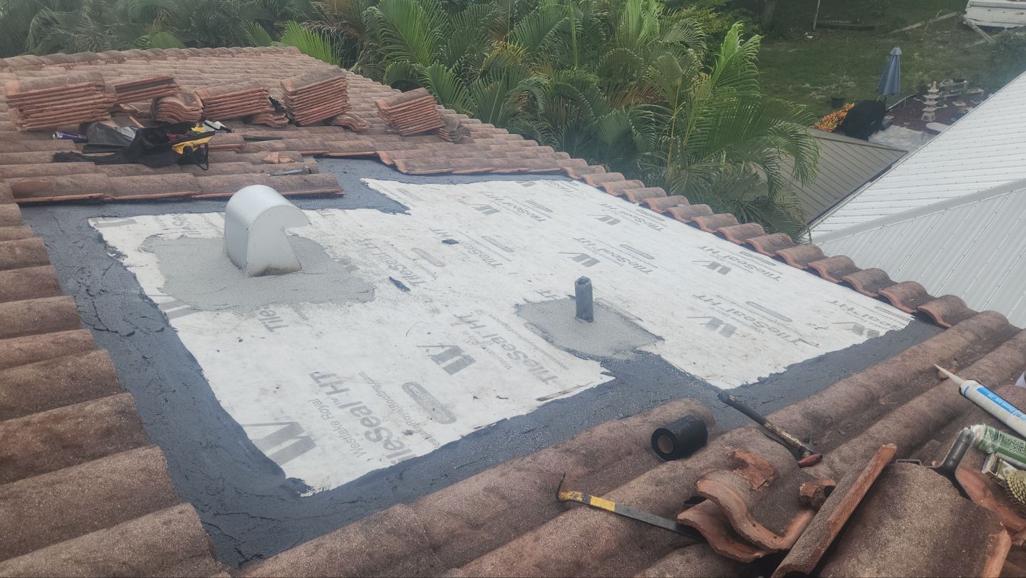 Tile Roof Repair in Lake Worth โ Trusted Service & Fast Response by Aastro Roofing