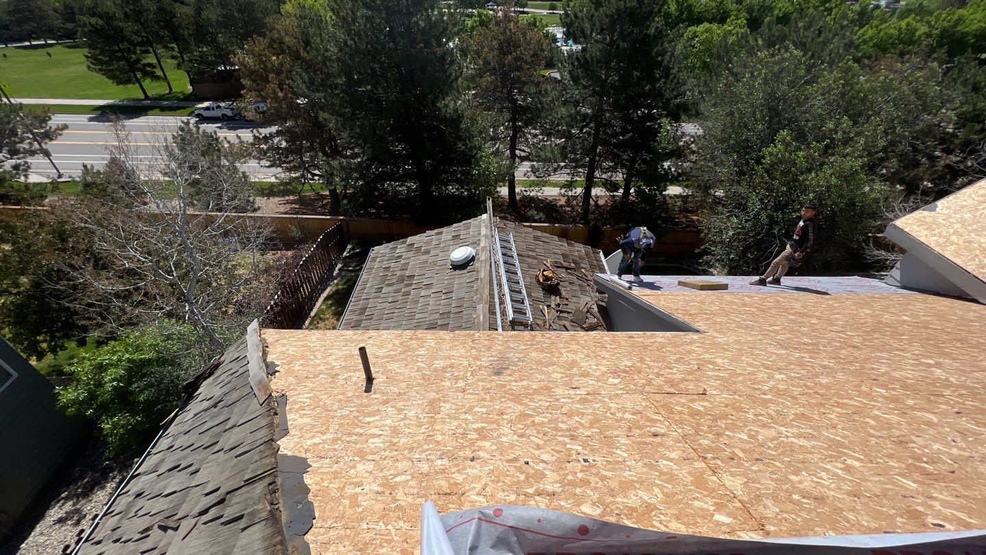 Residential Roofing Installation using Owens Corning TruDefinition Duration STORM by A to Z Roofing