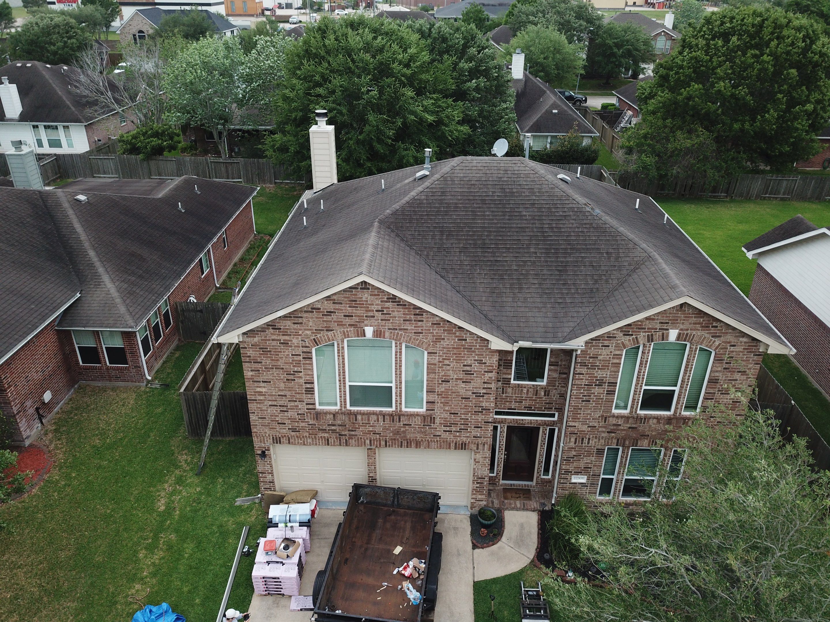 OC Duration Estate Gray by HHH Roofing & Construction