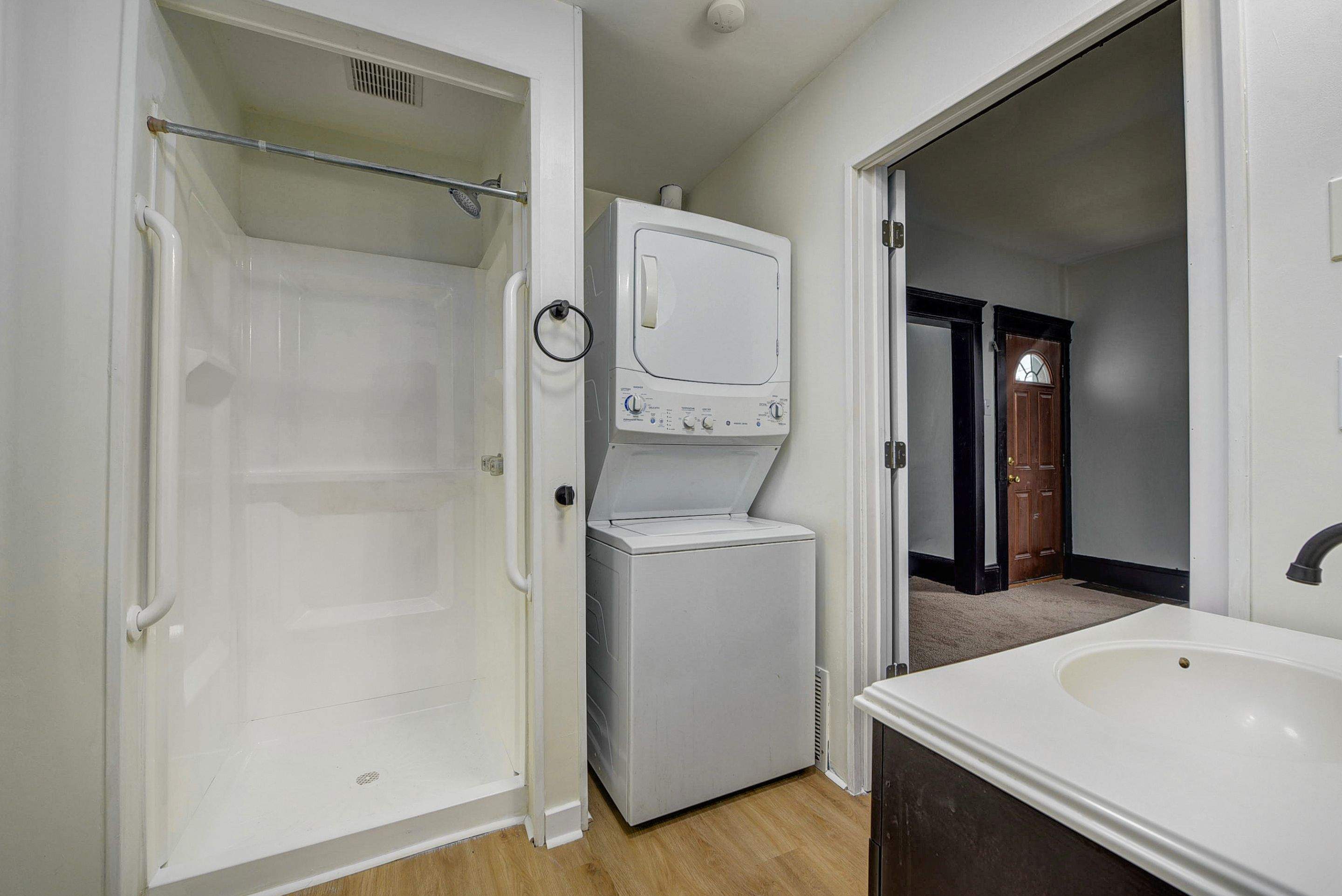 Single Family Full Remodel by Reinovation