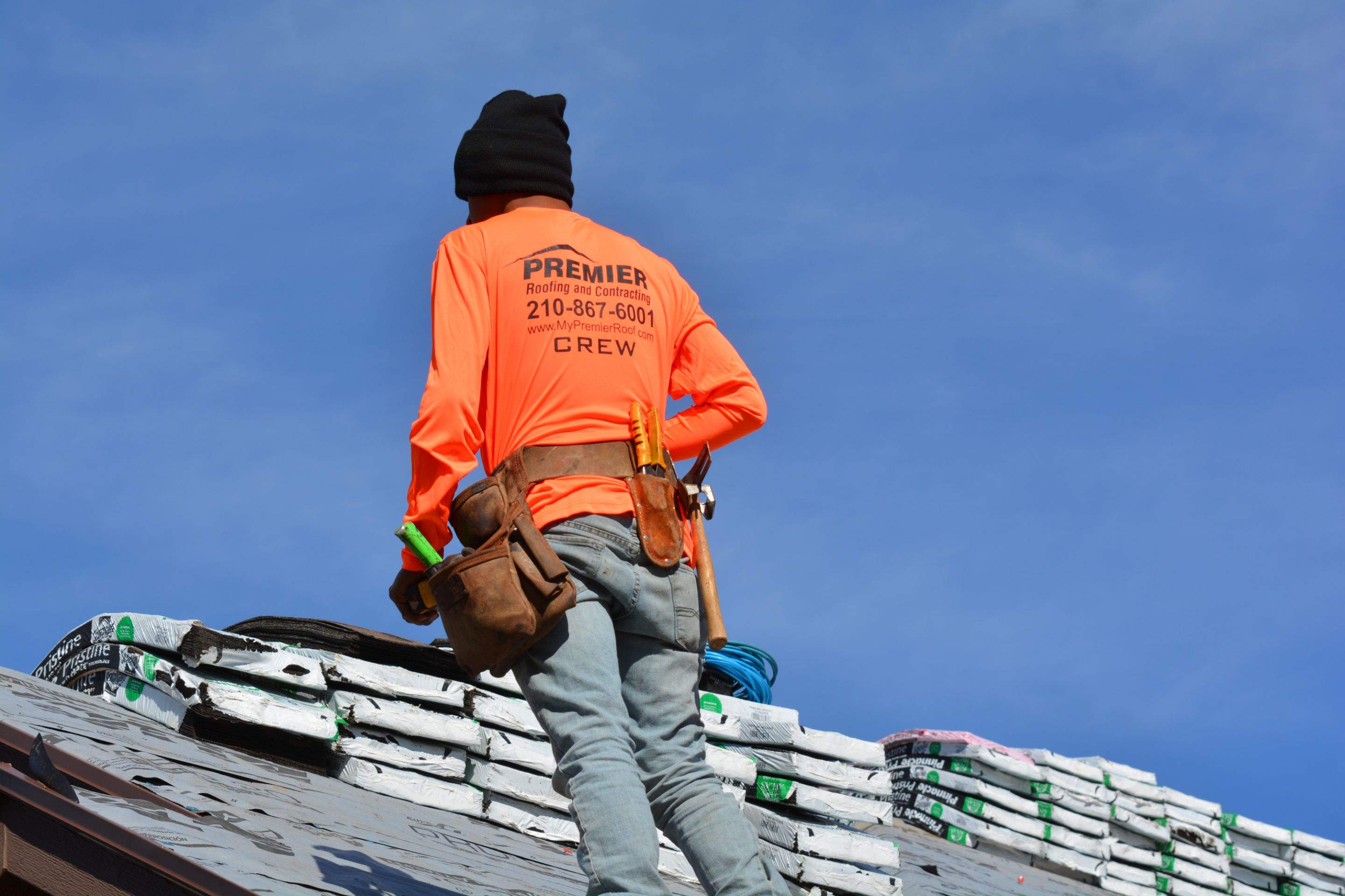 Residential Roof Replacement using Pinnacle Pristine 30 Year Laminate Shingles by Premier Roofing and Contracting