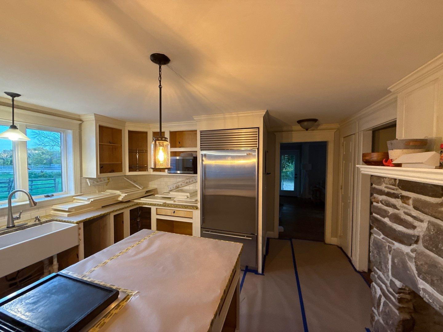 Cabinet Refinishing with Alabaster by EXCELLENCE | CARTO