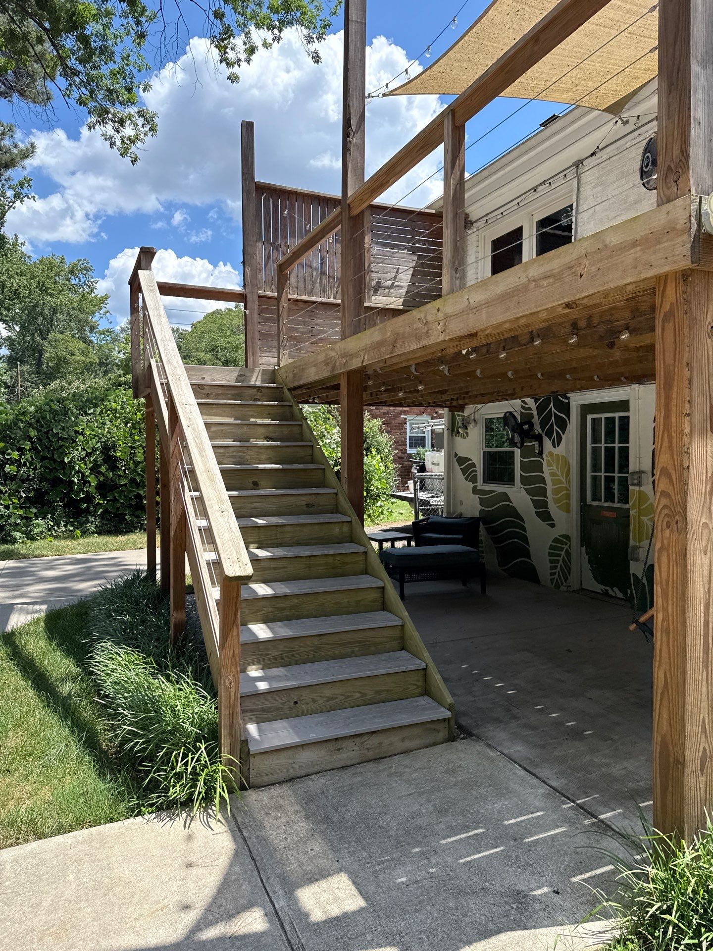Wood Deck using Wood Sealant by DuraSeal