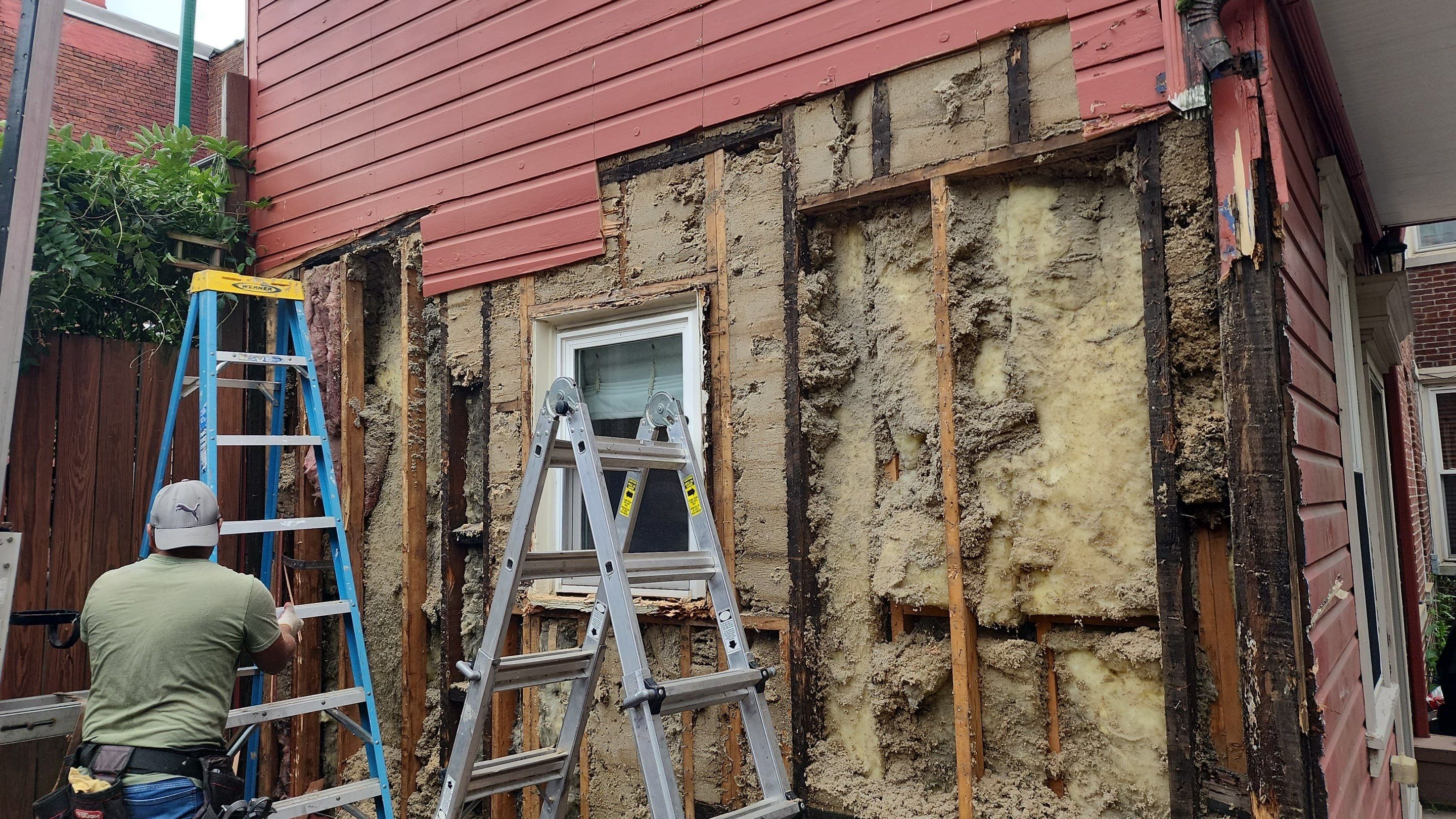 Mastic Ovation Vinyl Siding Renovation for Pittsburgh Rowhome by Ideal Siding Pittsburgh