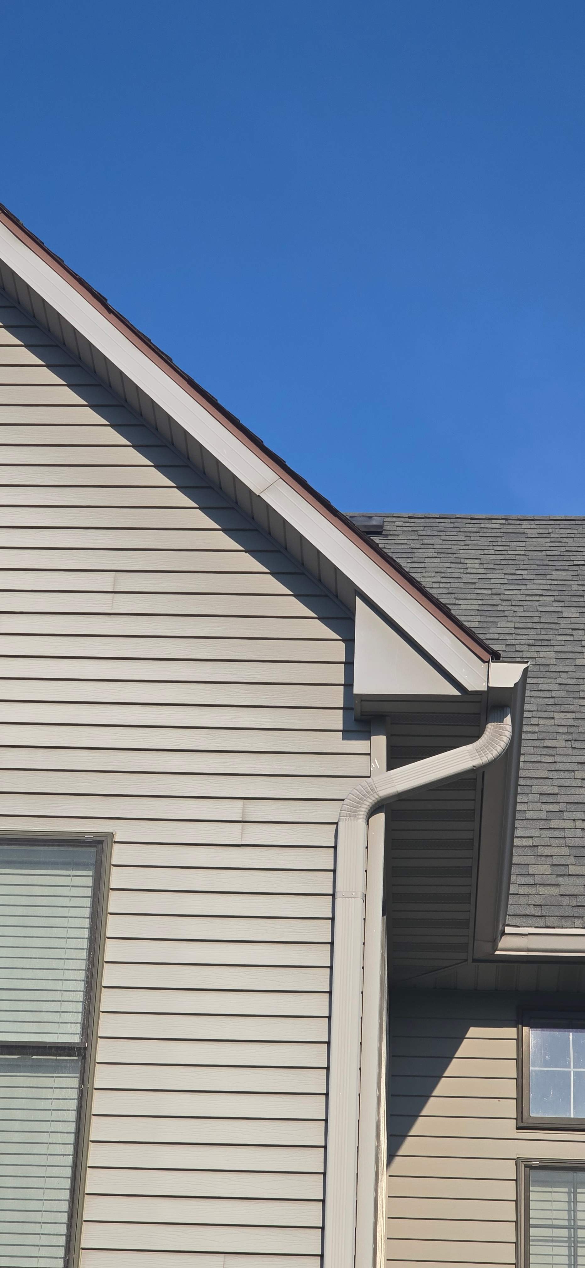 Roof Replacement by Sieren Roofing Services 