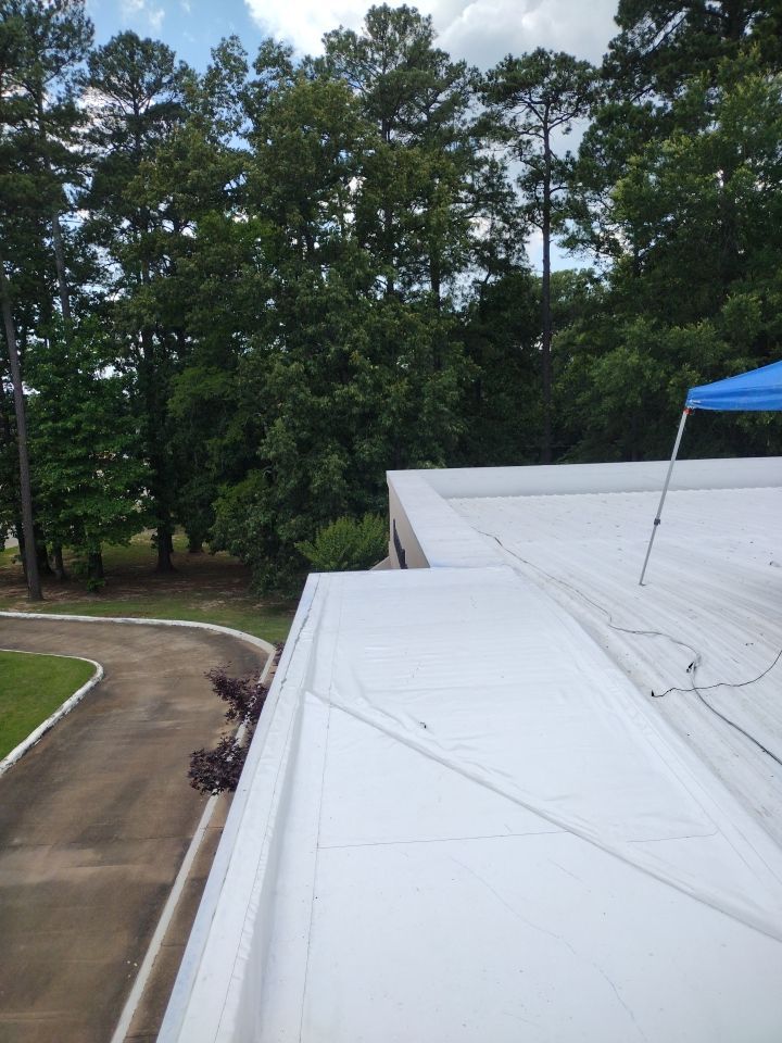 Office Building in Texarkana by Hostetler Roofing