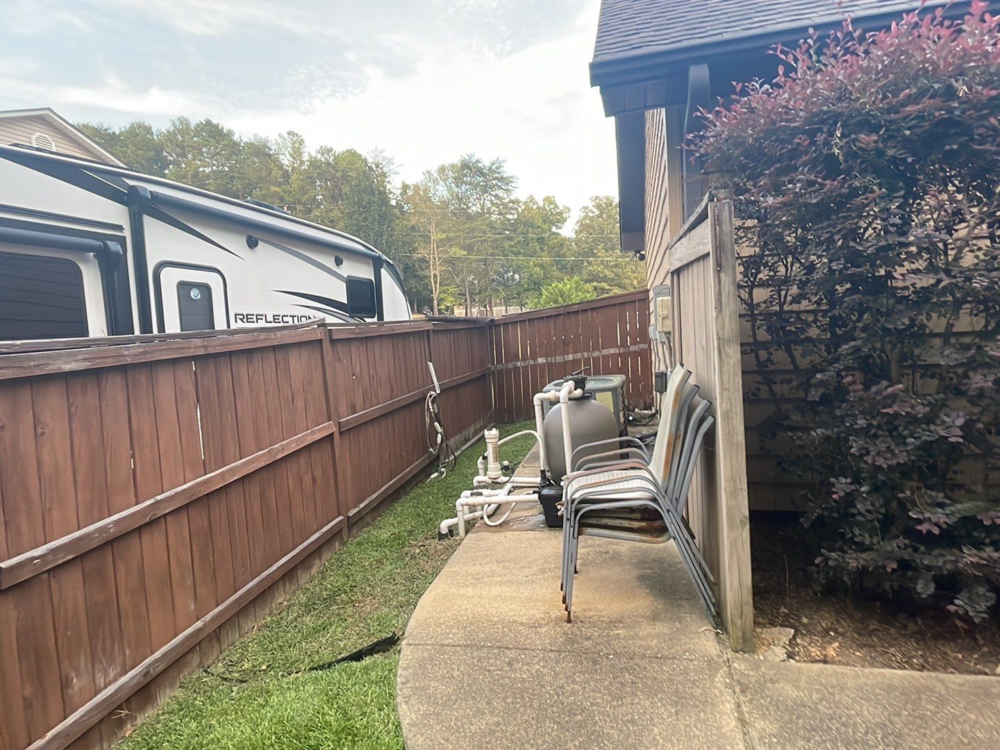 Million Dollar Lake - Deck and Fence by Pillar and Pine