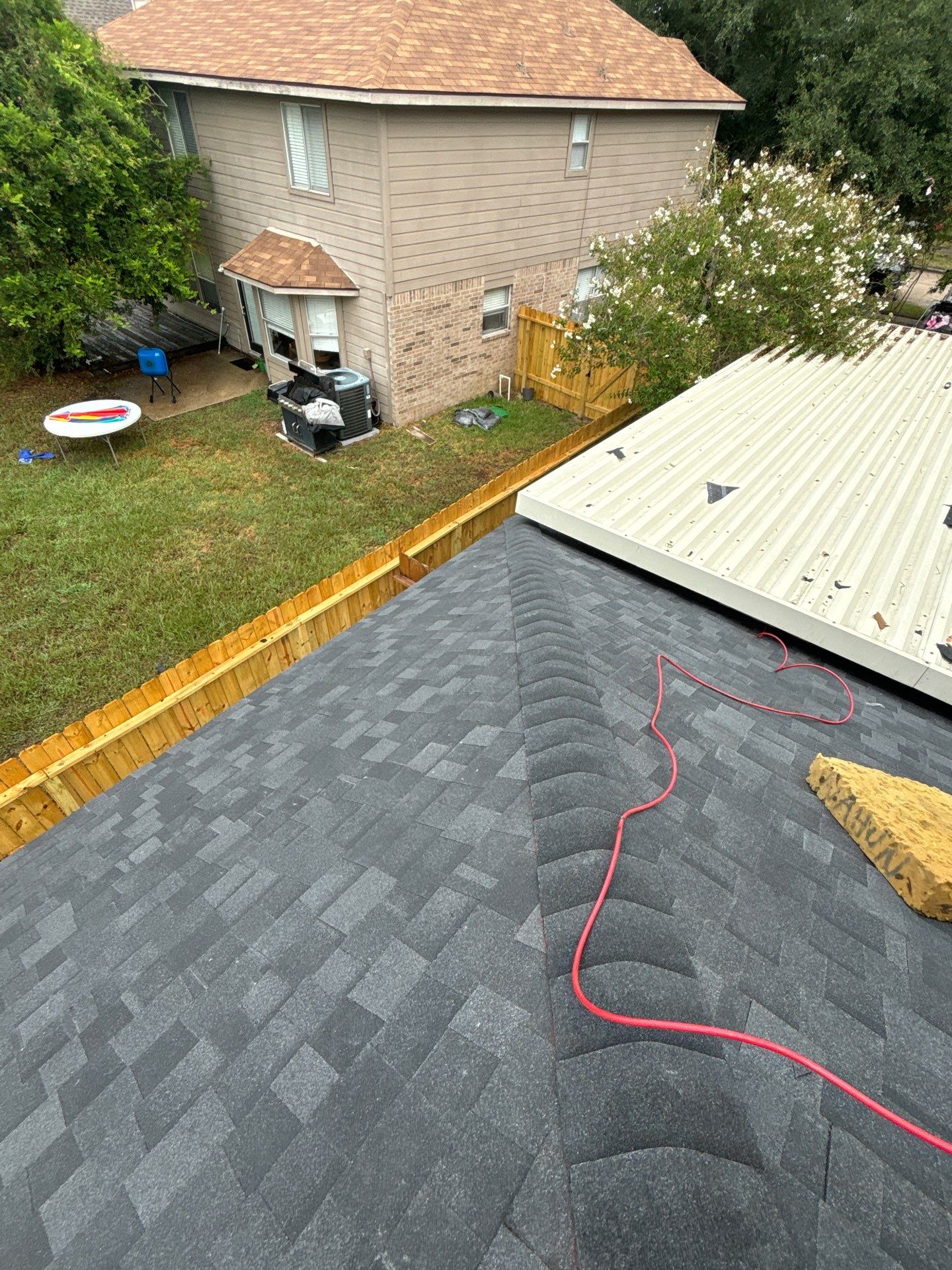 Residential Roofing Installation using Owen's Corning Duration (Lifetime) Shingles by Roof Repair Company