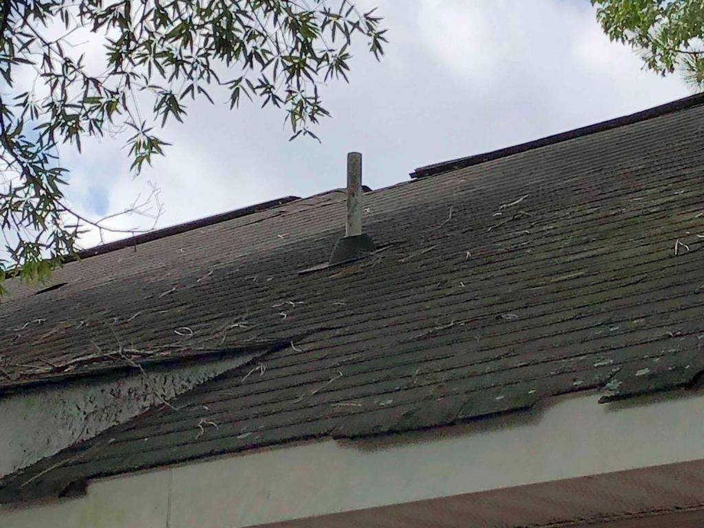 Residential Roofing Installation using Owens Corning Oakridge- Williamsburg Gray by Indigo State Roofing