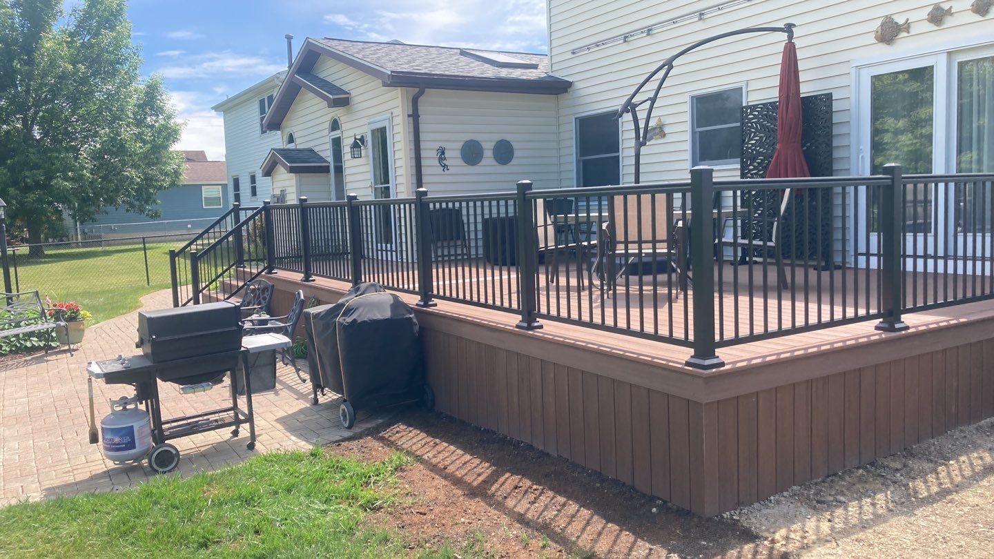 Decks by Ivy Lea Construction