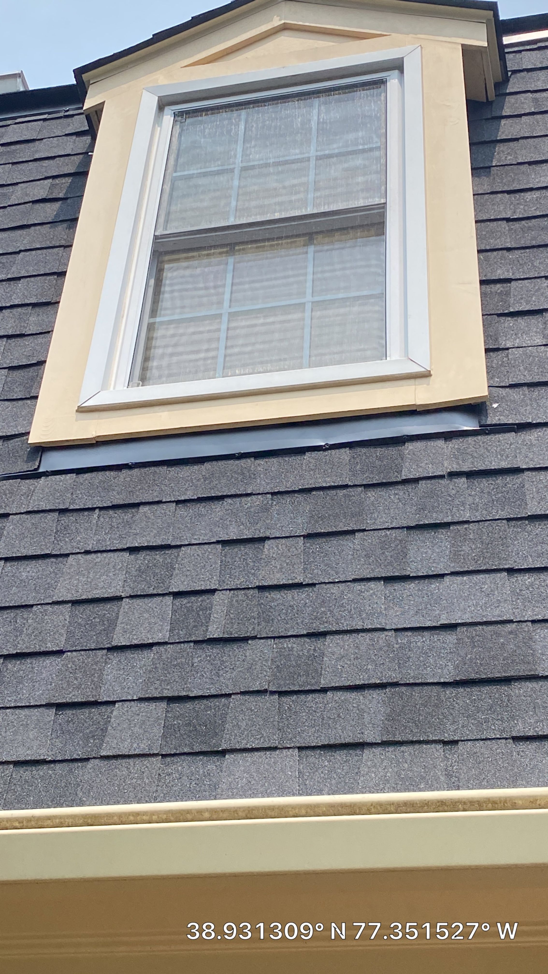 Reston: CertainTeed Landmark Pro Architectural Shingles in Max Def Moire Black by RM Banning, Inc.