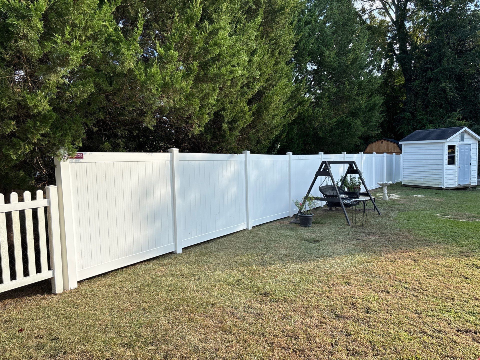 Hamilton Vinyl Privacy Project in Washington by Superior Fence and Rail