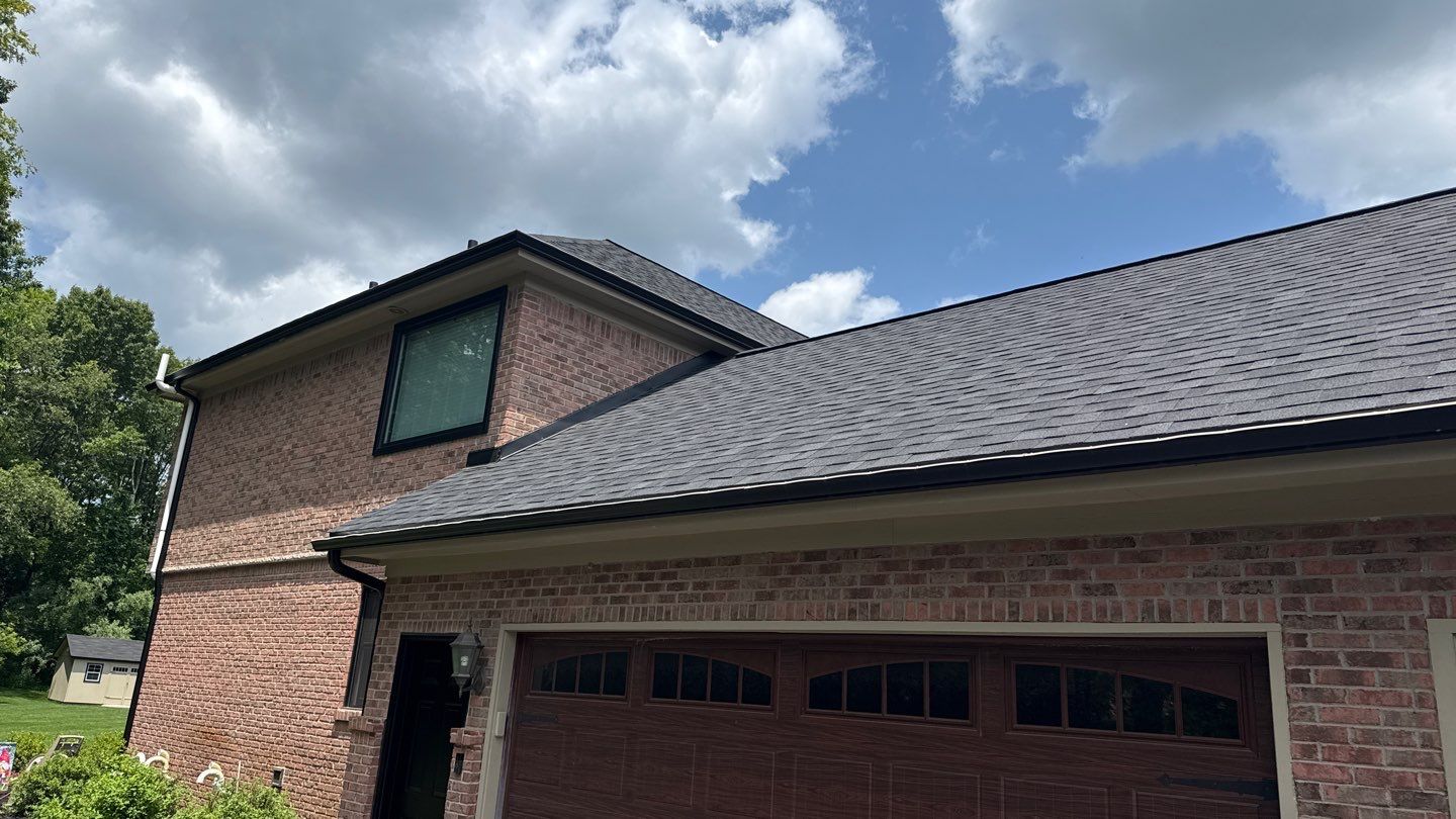 Roof Replacement using Owens Corning Onyx Black by 180 Contractors
