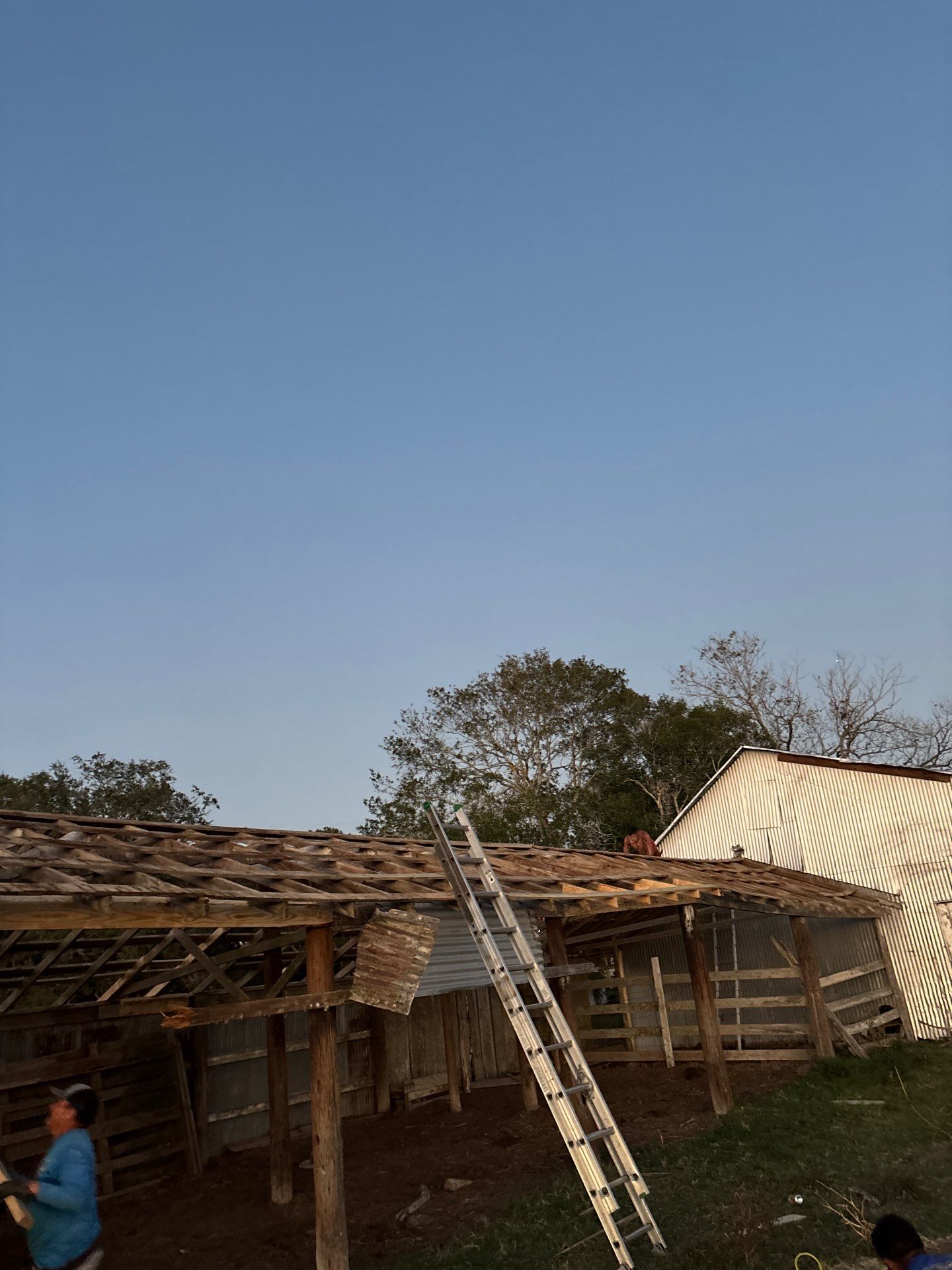 Roof Installation El Campo by Roof Repair Company