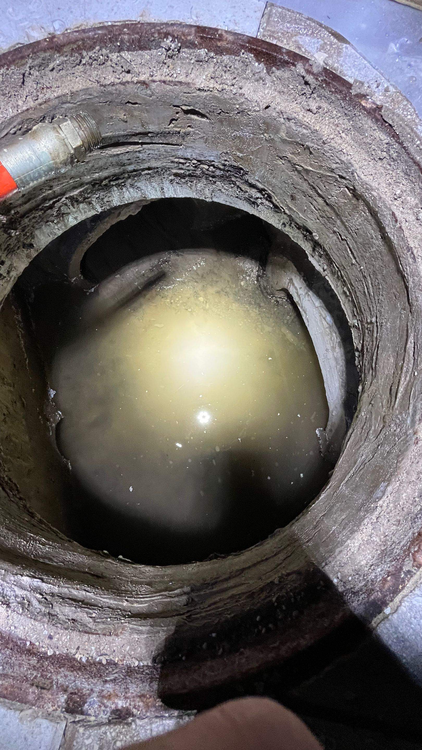 Ritz-Carlton S. Pool Deck & S. Service Rd Drain Cleaning by APS Power & Water