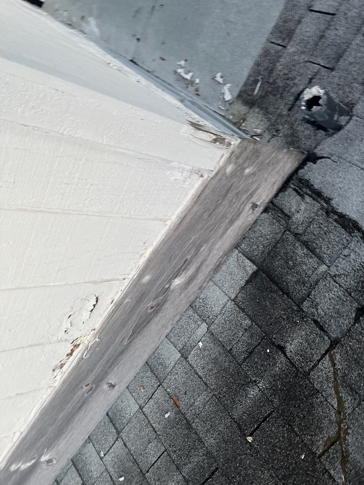 Project in St. Petersburg 33702 by Mitchell Roofing Company LLC 