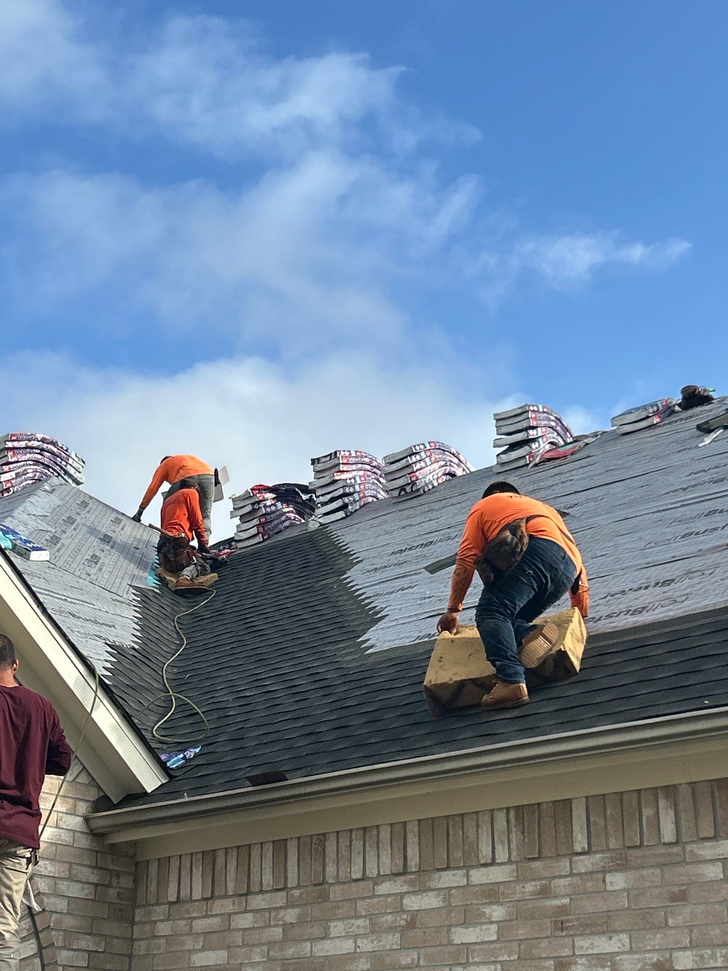 Roof Replacement in Ashford Lakes, Sugar Land TX by Roof Repair Company