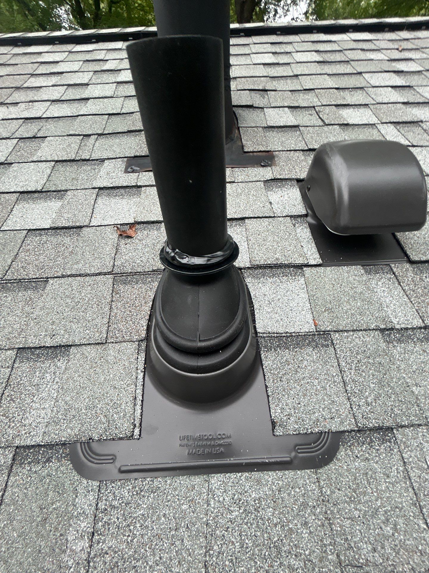Springfield : with CertainTeed Landmark Pro in Max Def Cobblestone Gray  by RM Banning, Inc.
