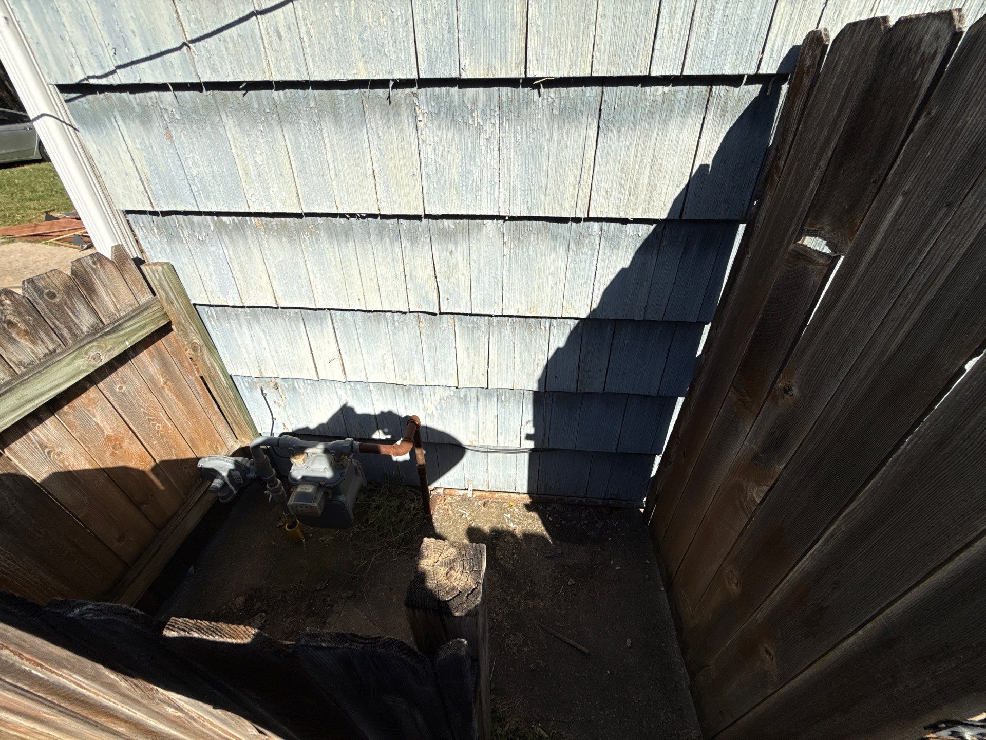 Feeling Blue in Weston Mo - Time for a Makeover  by EEC  Windows, Siding & Roofing 