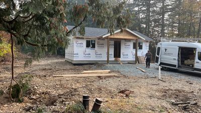 Residential Roofing Installation using OC Oakridge shingles