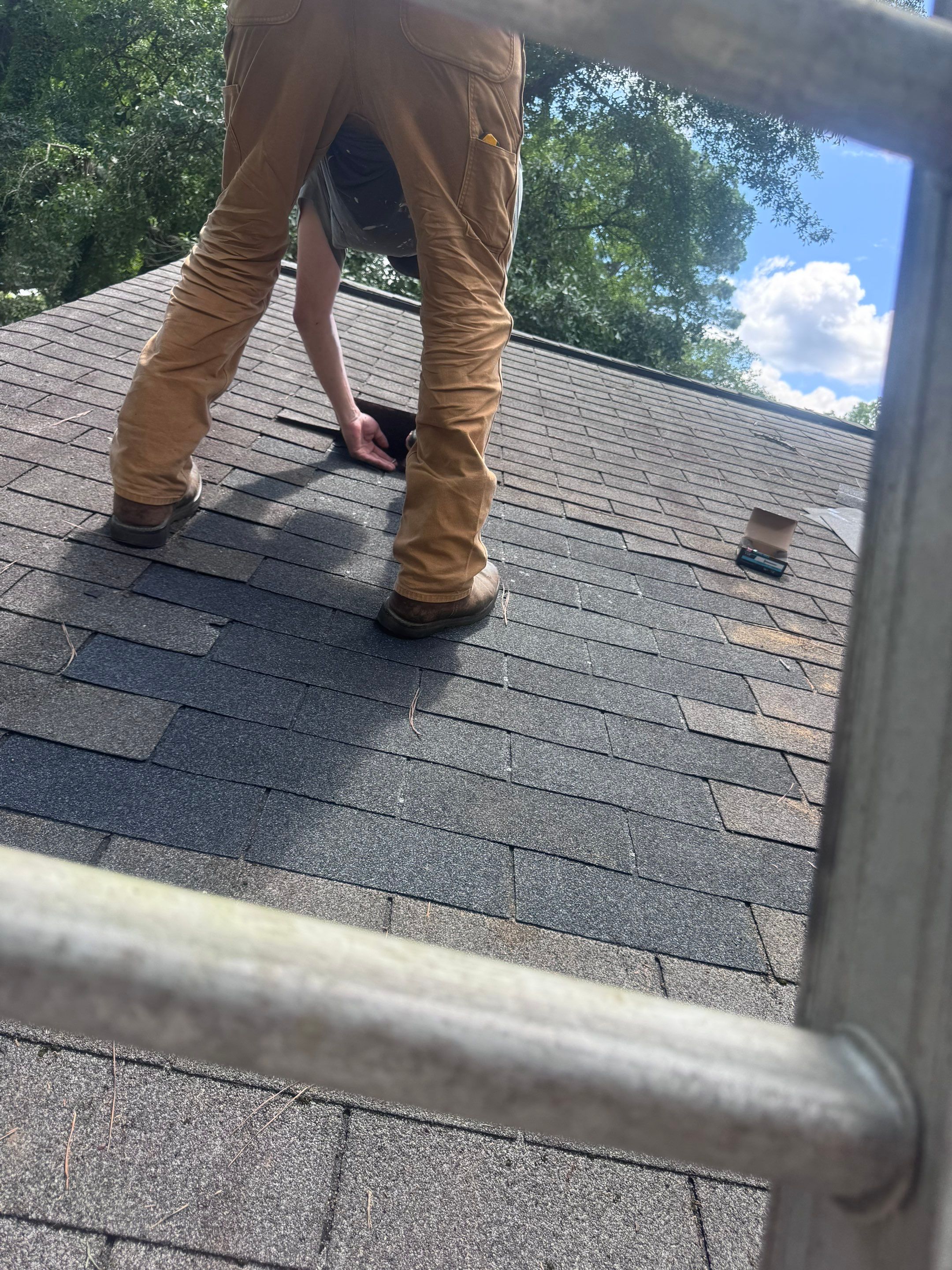 Mosaic Roofing Company LLC featured photo.