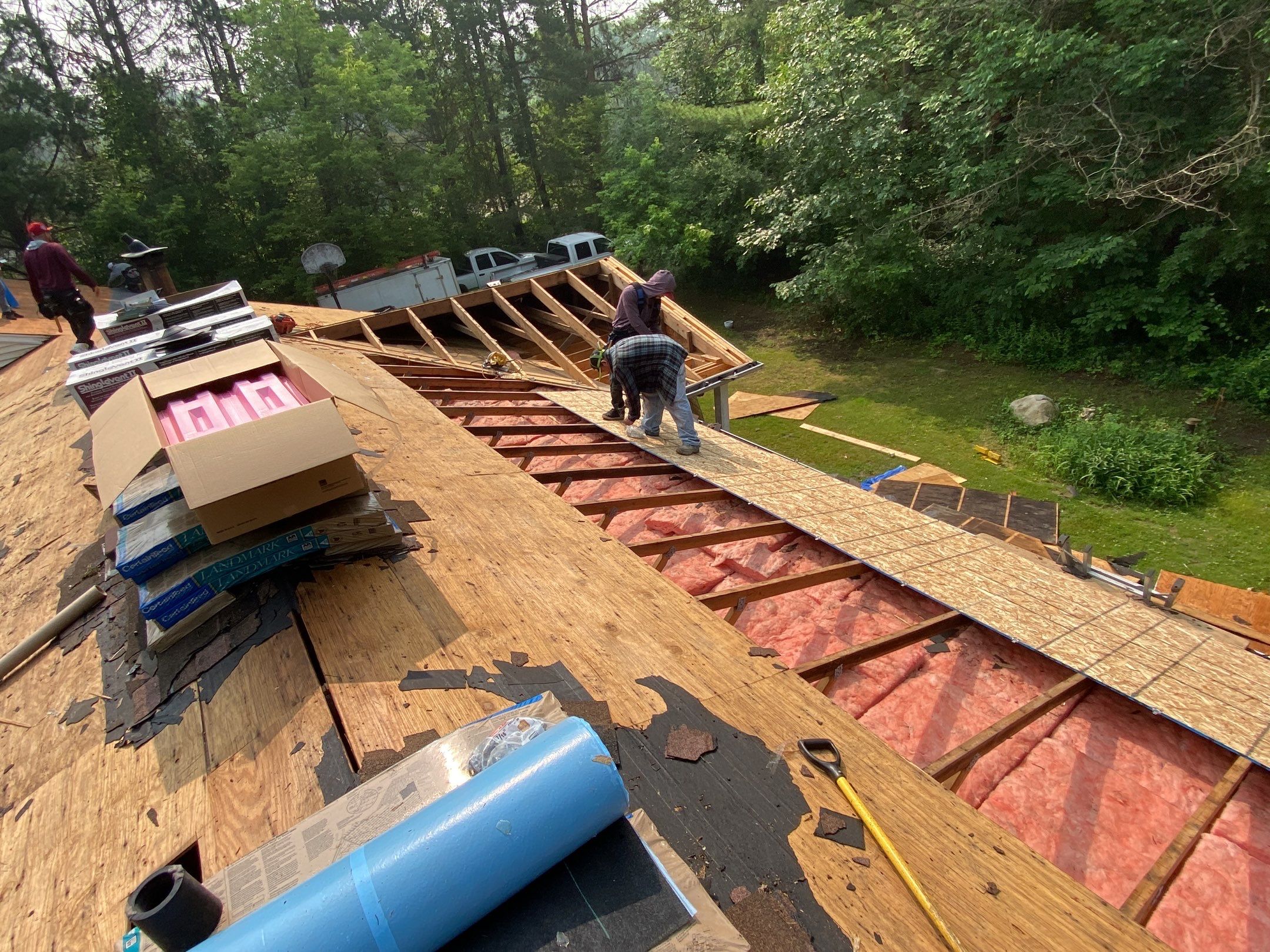 Roof Replacement using CertainTeed Landmark by 180 Contractors