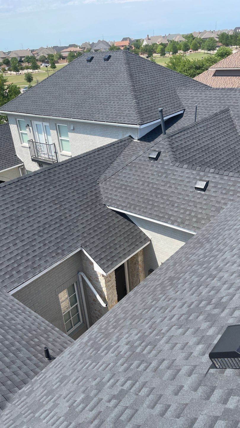 GAF HDZ - Charcoal by Elite Roofing LLC