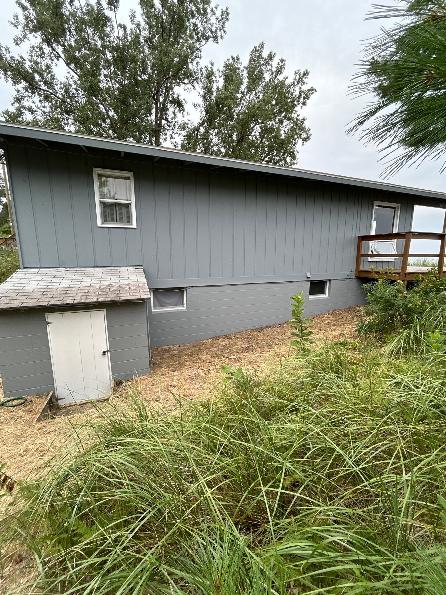 Exterior Painting. Exterior staining by Gordon Painting