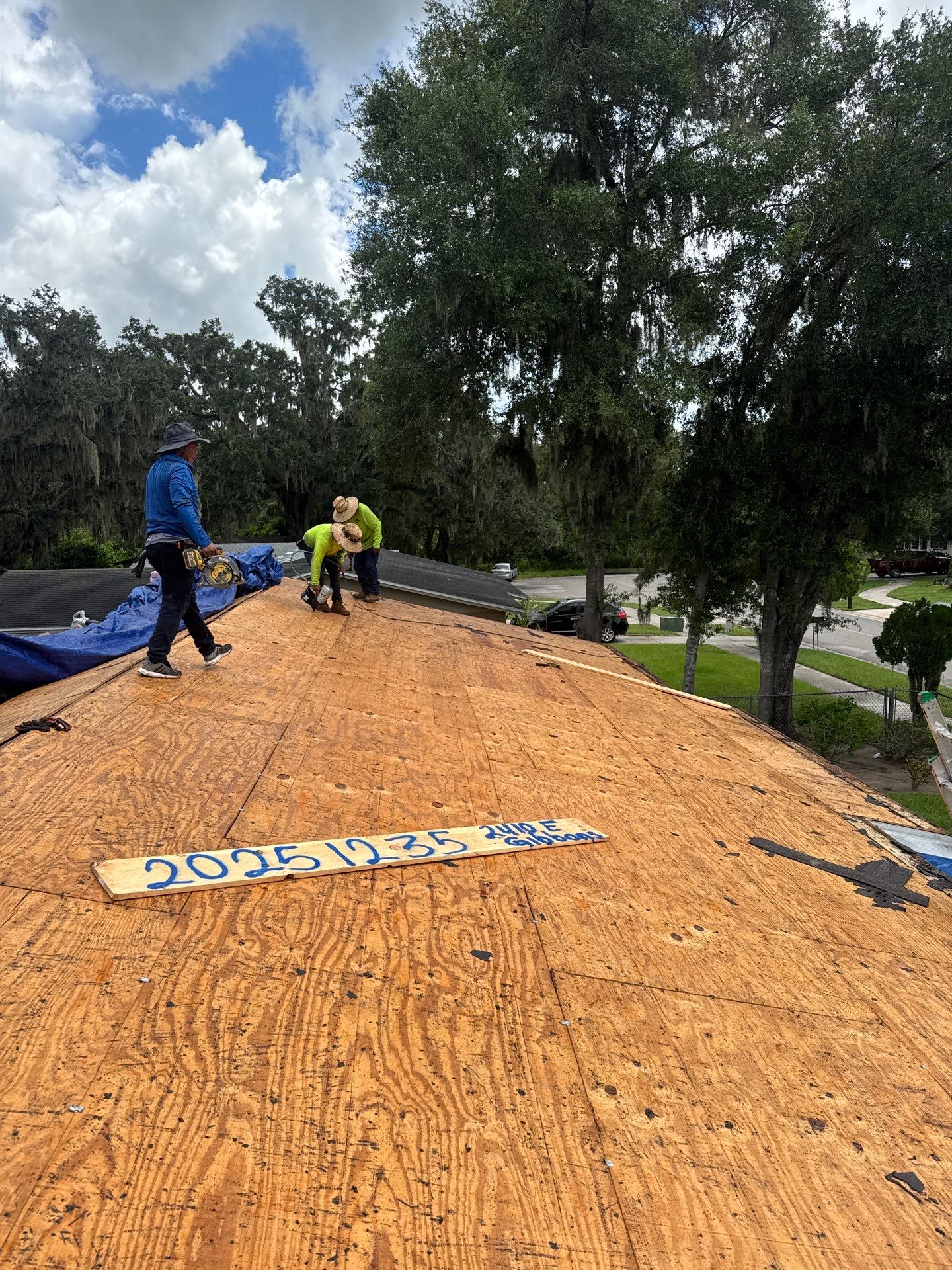 Project in Bartow 33830 by Mitchell Roofing Company LLC