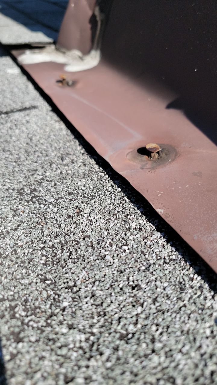 Brand: Atlas Pinnacle Color: Pristine Sunset Drip: White by Eagle Eye Roofing