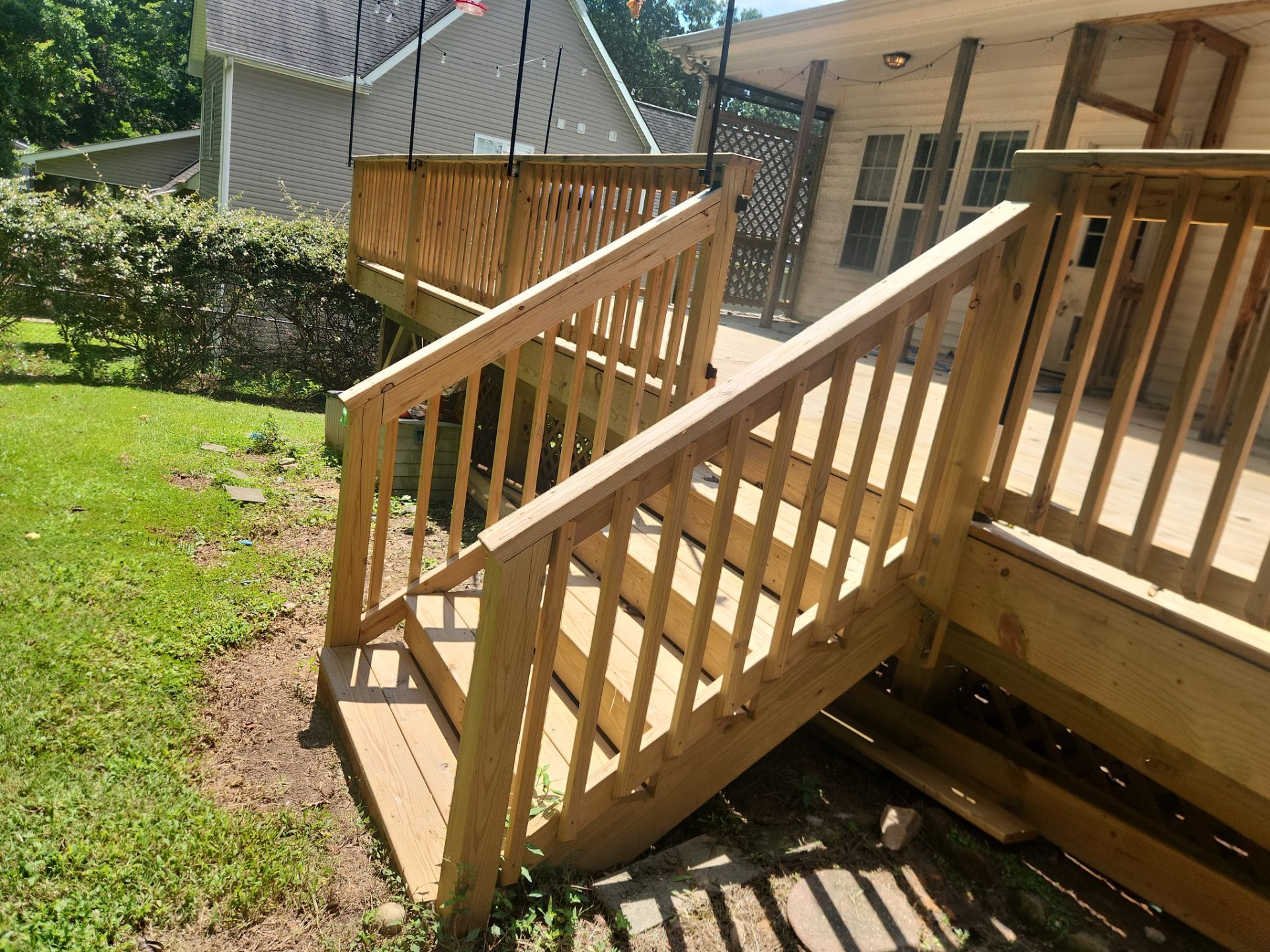 Wood Deck using Wood Sealant by DuraSeal