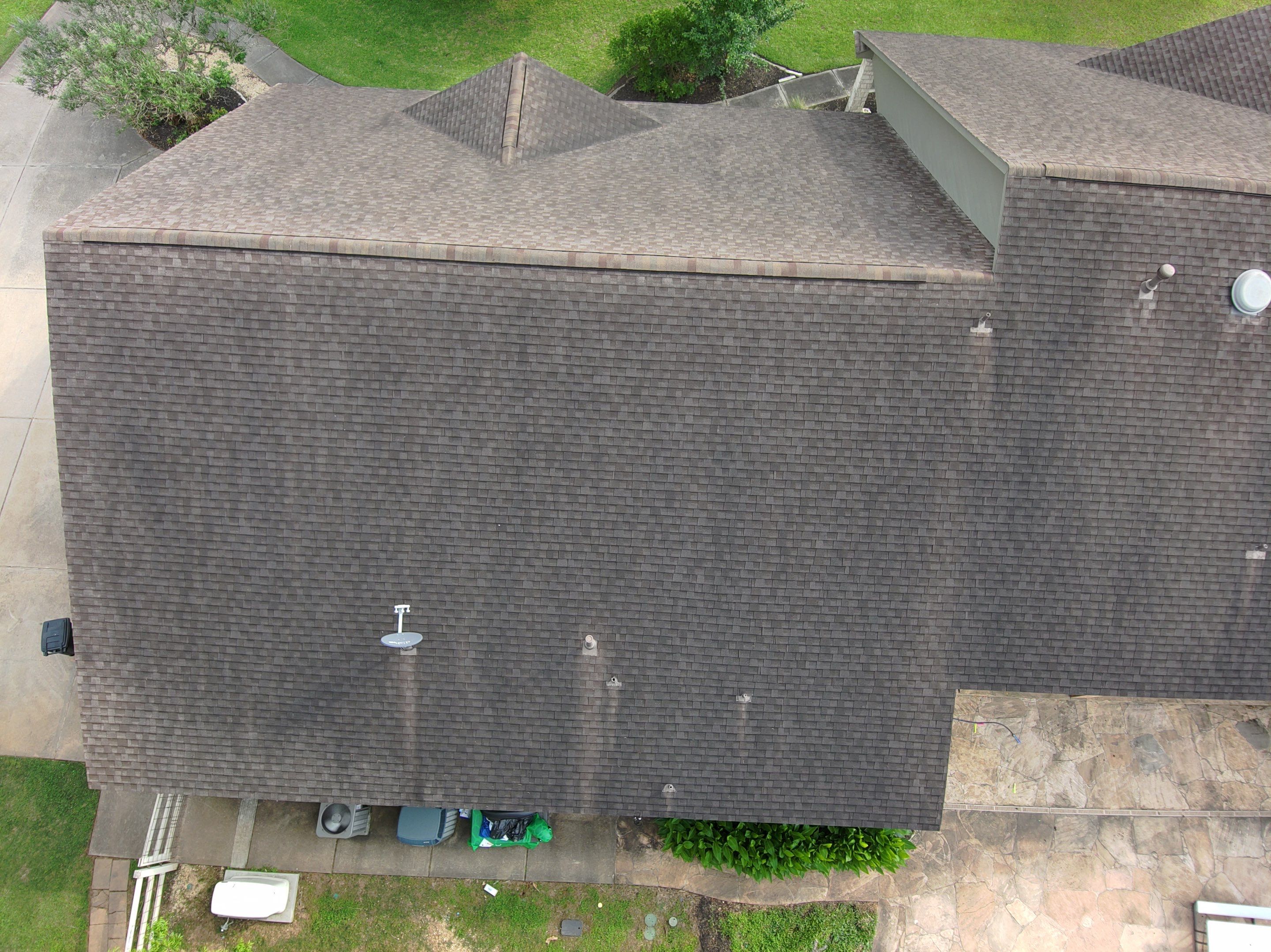 Residential Roofing Installation using Owen's Corning Duration (Lifetime) Shingles by Roof Repair Company