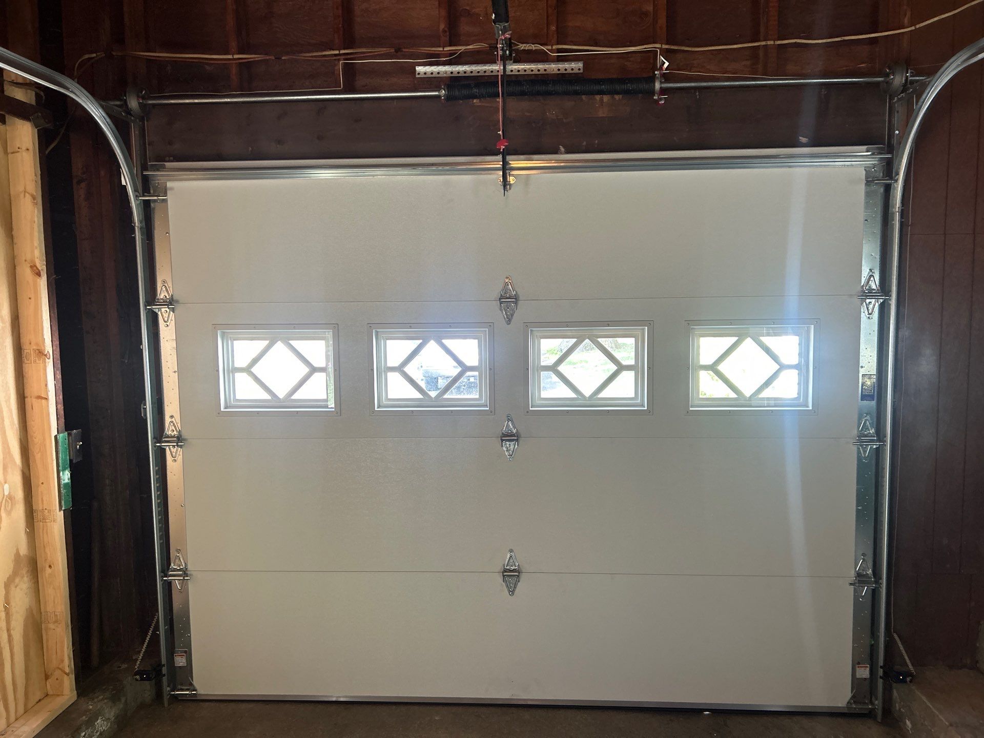 Door Installation using Raynor Encore Garage Door by Keene Door