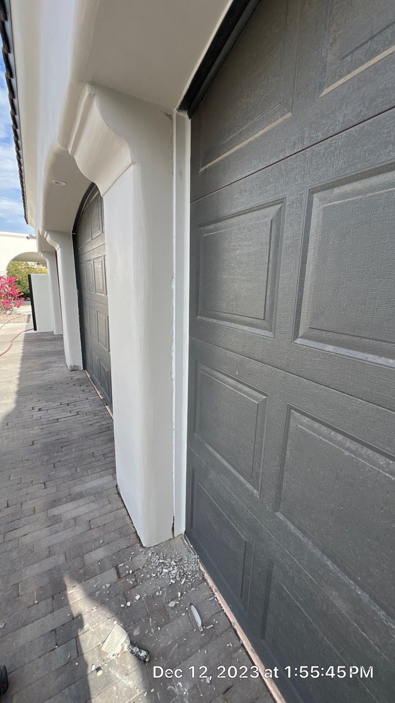 Exterior Painting - Paradise Valley by Crash of Rhinos Painting & Garage Floors