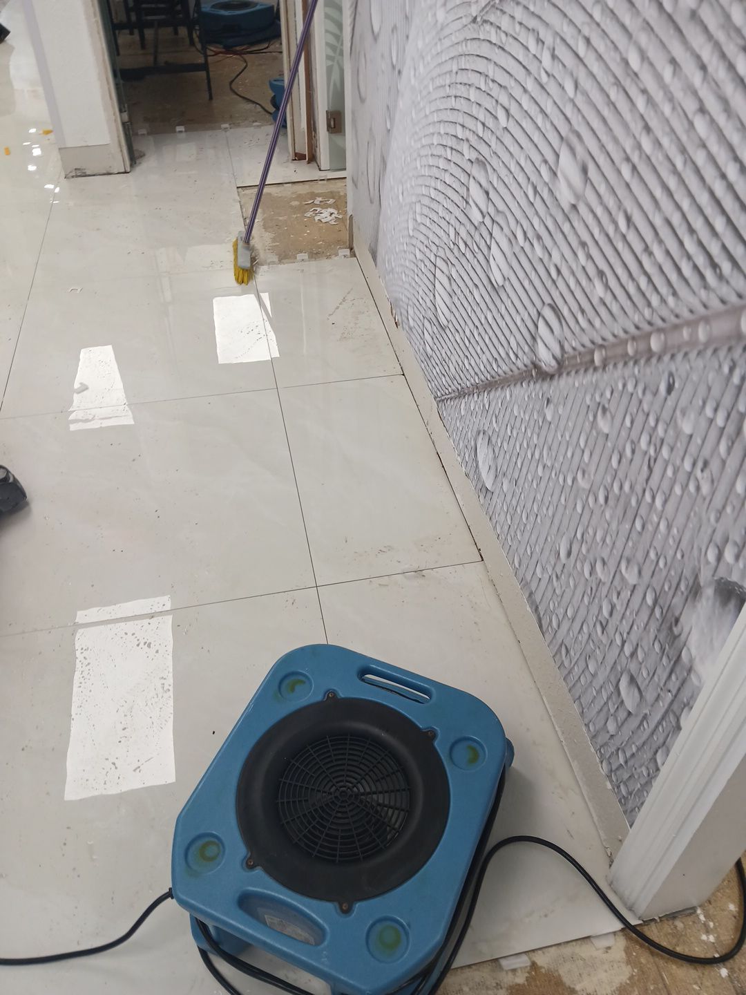 Commercial Water Damage Mitigation and Structural Drying for Miami Medical Facility by SuperClean