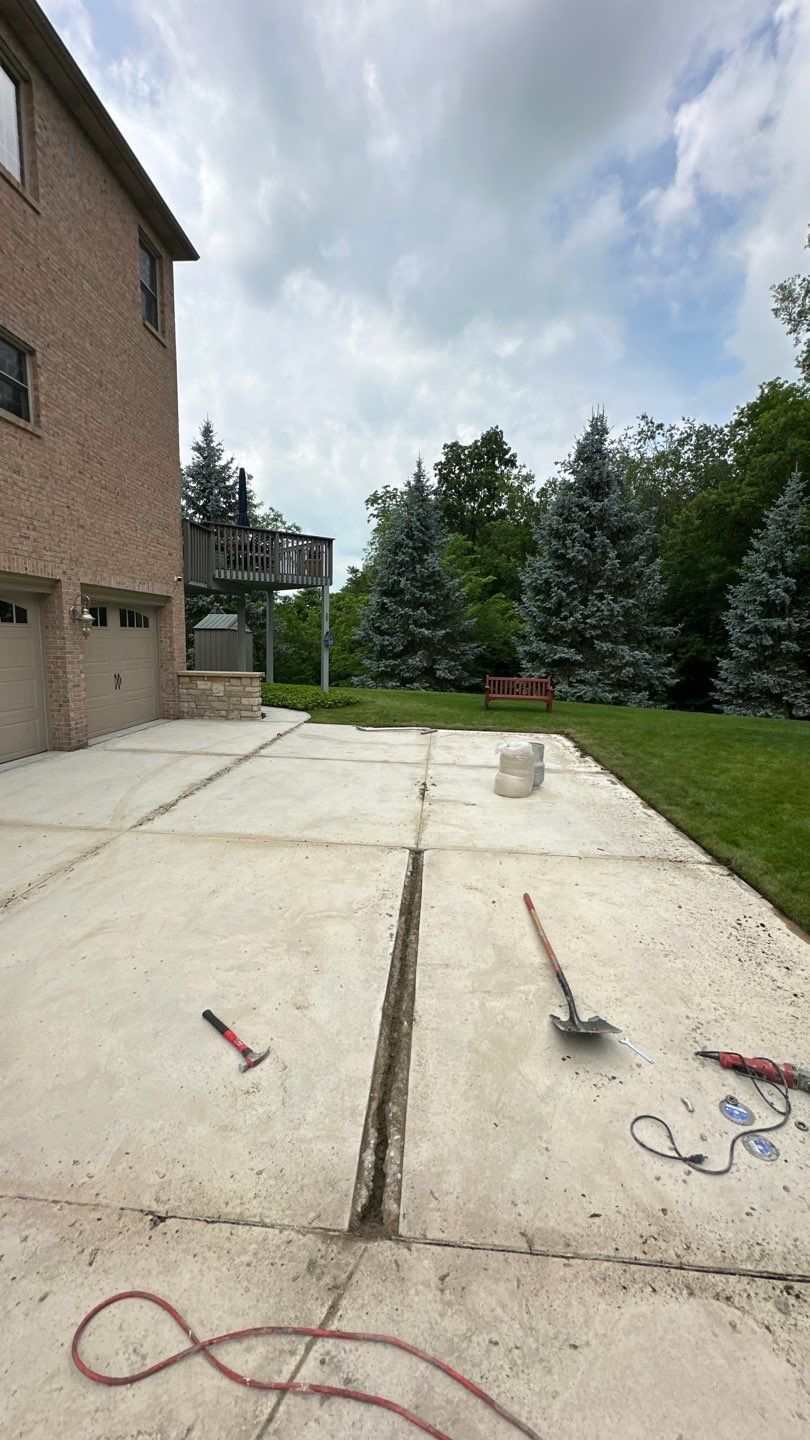 Driveway Walkway Patio Project in Canonsburg by Floors in a Day, Inc