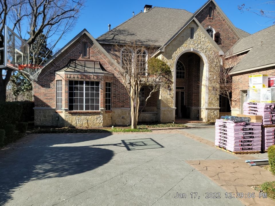 Insurance Claim Roof and Gutters using Owens Corning - Duration- Estate Gray -New Gutters - Exterior paint by Tex-Line Roofing