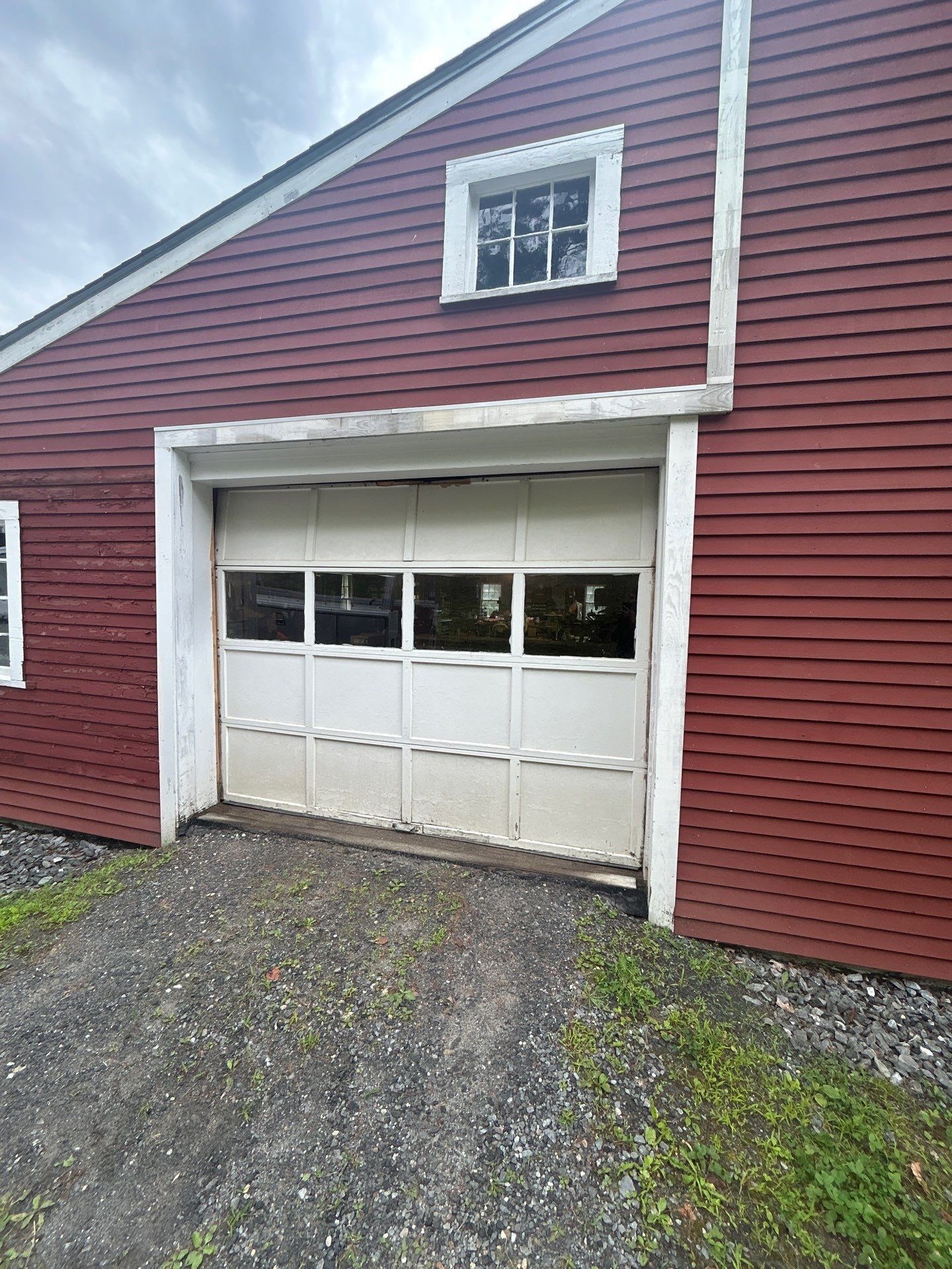 Door Installation using Raynor Encore Garage Door by Keene Door