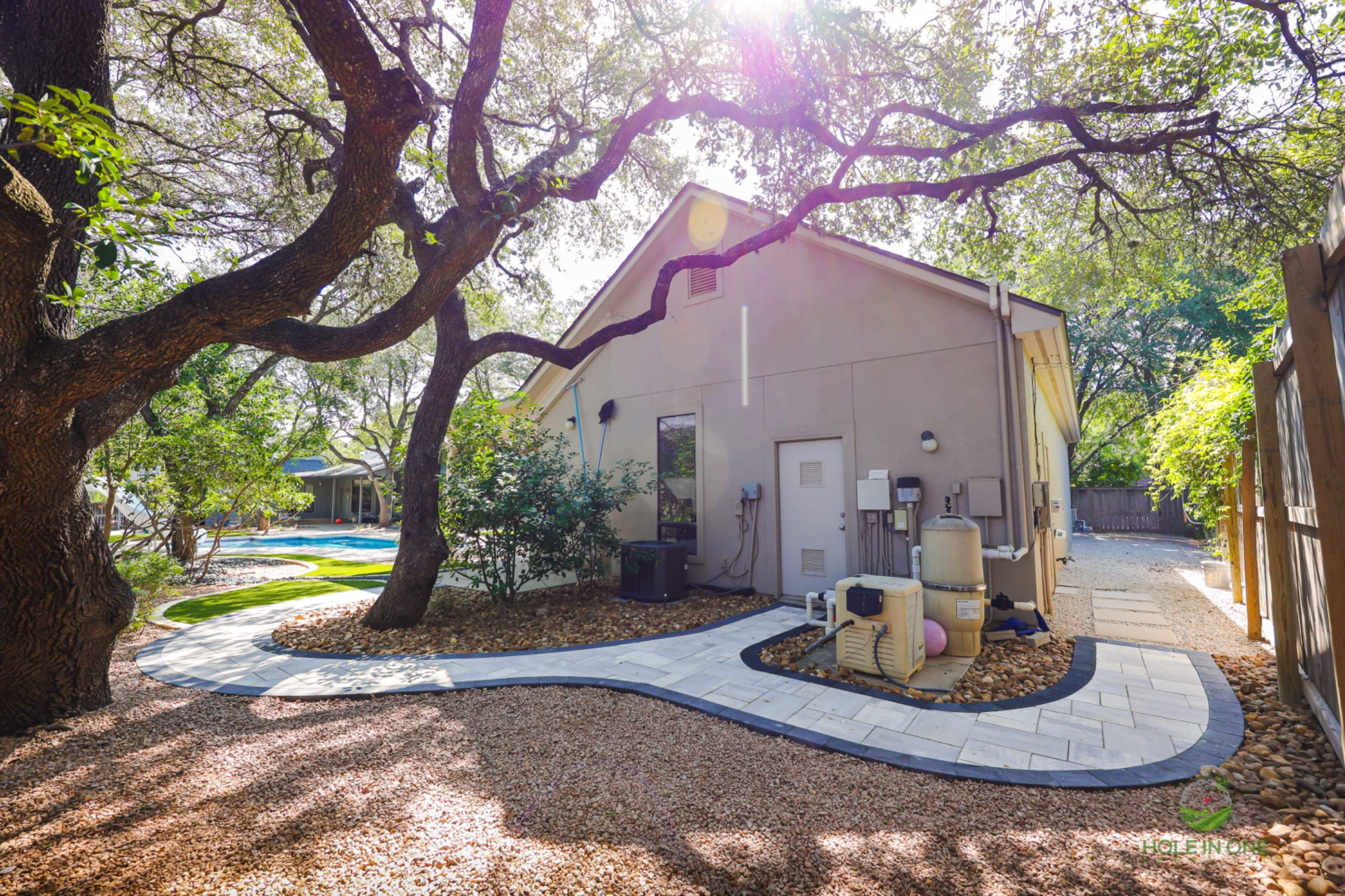 Chase Oak, San Antonio Tx. by Hole In One Lawns, LLC